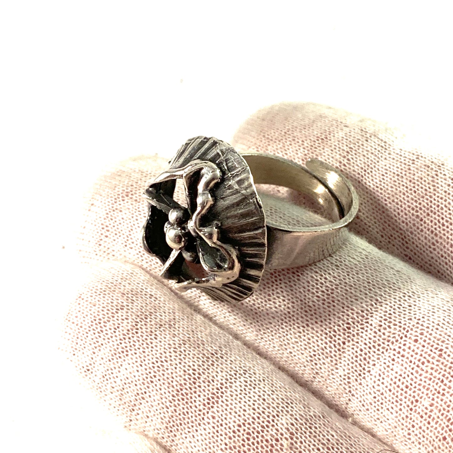 Sten & Laine Finland 1972 Bold Sterling Silver Ring