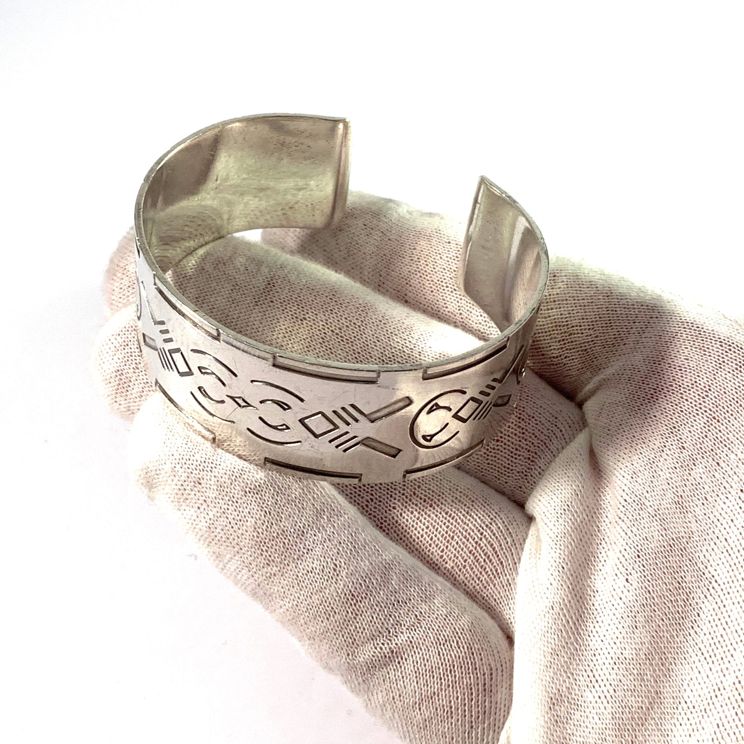 Georg Jensen Mid Century Sterling Silver Cuff Bracelet. Design no 64, by Harald Nielsen