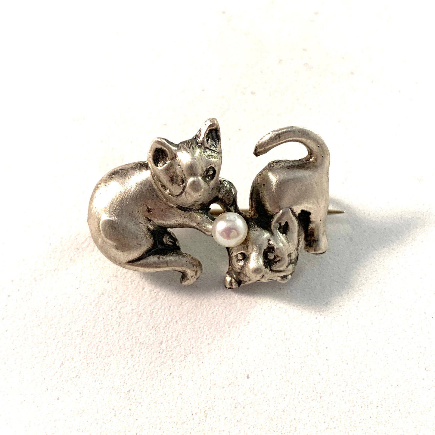 Sweden Mid Century Sterling Silver Cultured Pearl Cat Brooch
