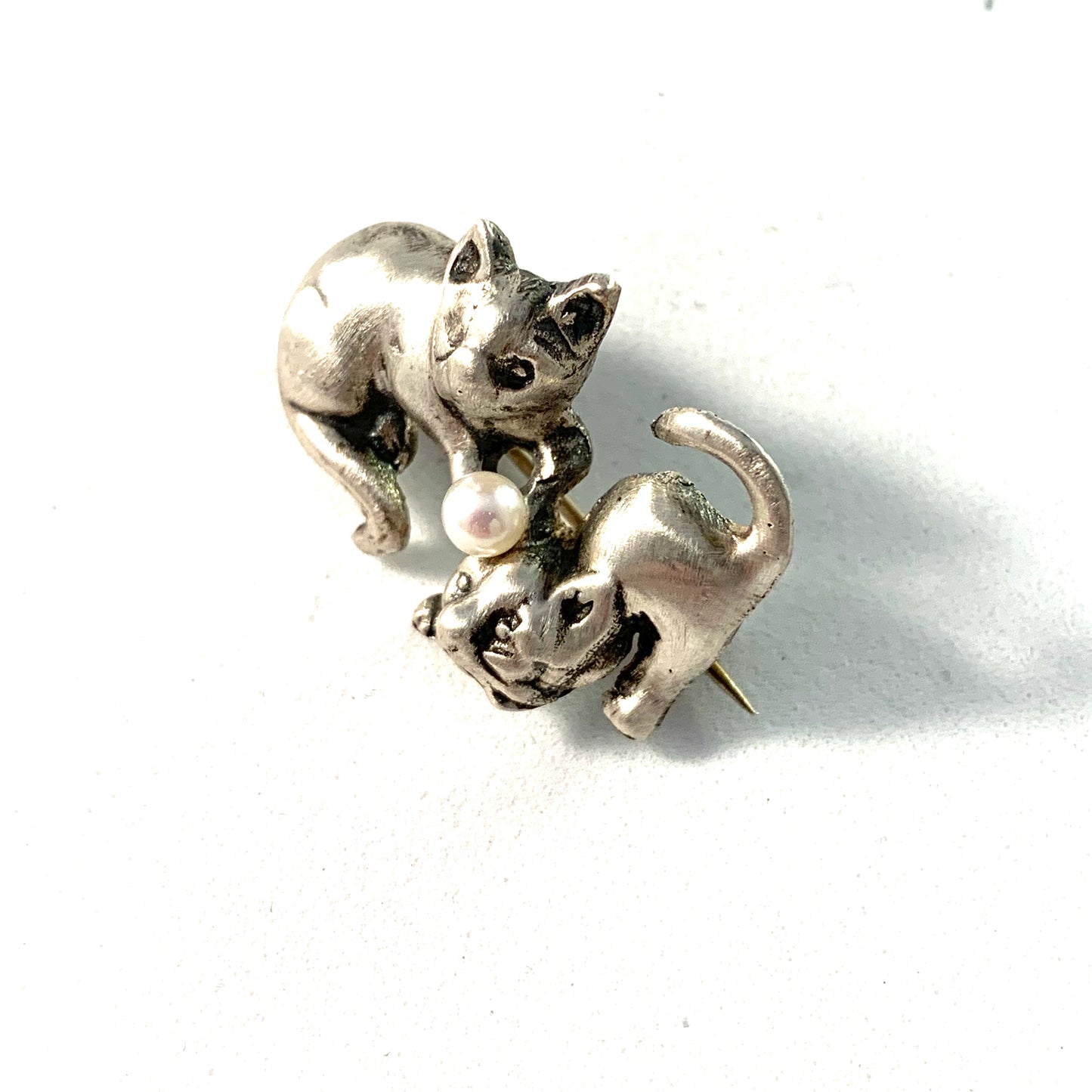 Sweden Mid Century Sterling Silver Cultured Pearl Cat Brooch