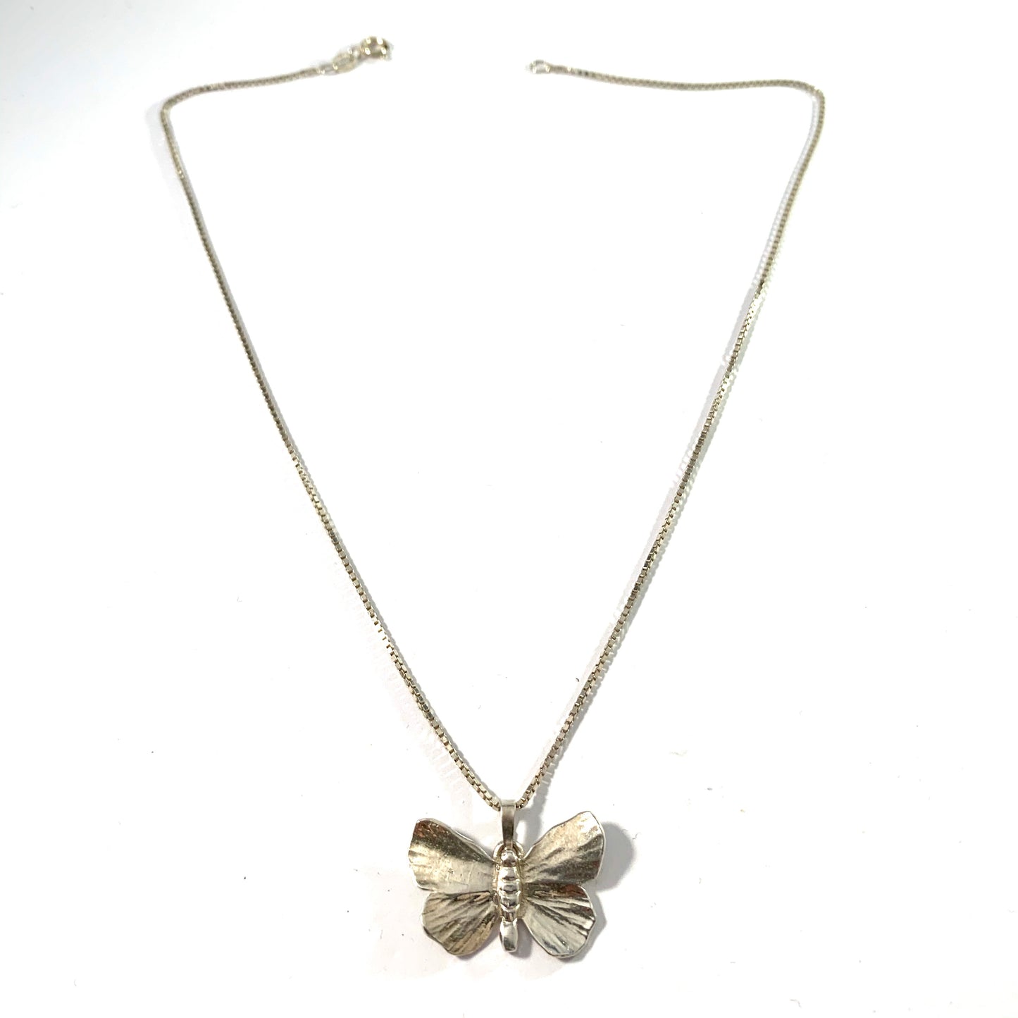 Owe Johansson, Sweden Vintage Sterling Silver Butterfly Pendant Necklace. Signed.