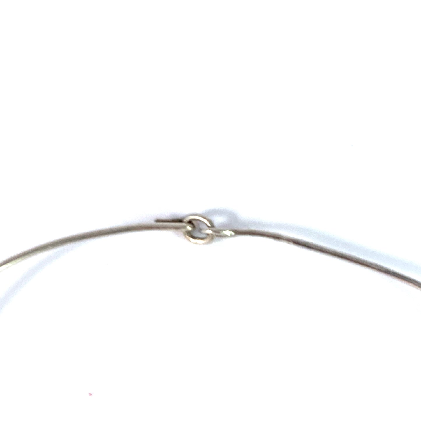 Hanne Dreutler, Sweden 1975. Vintage Sterling Silver Apple Pendant Neck Ring Necklace.