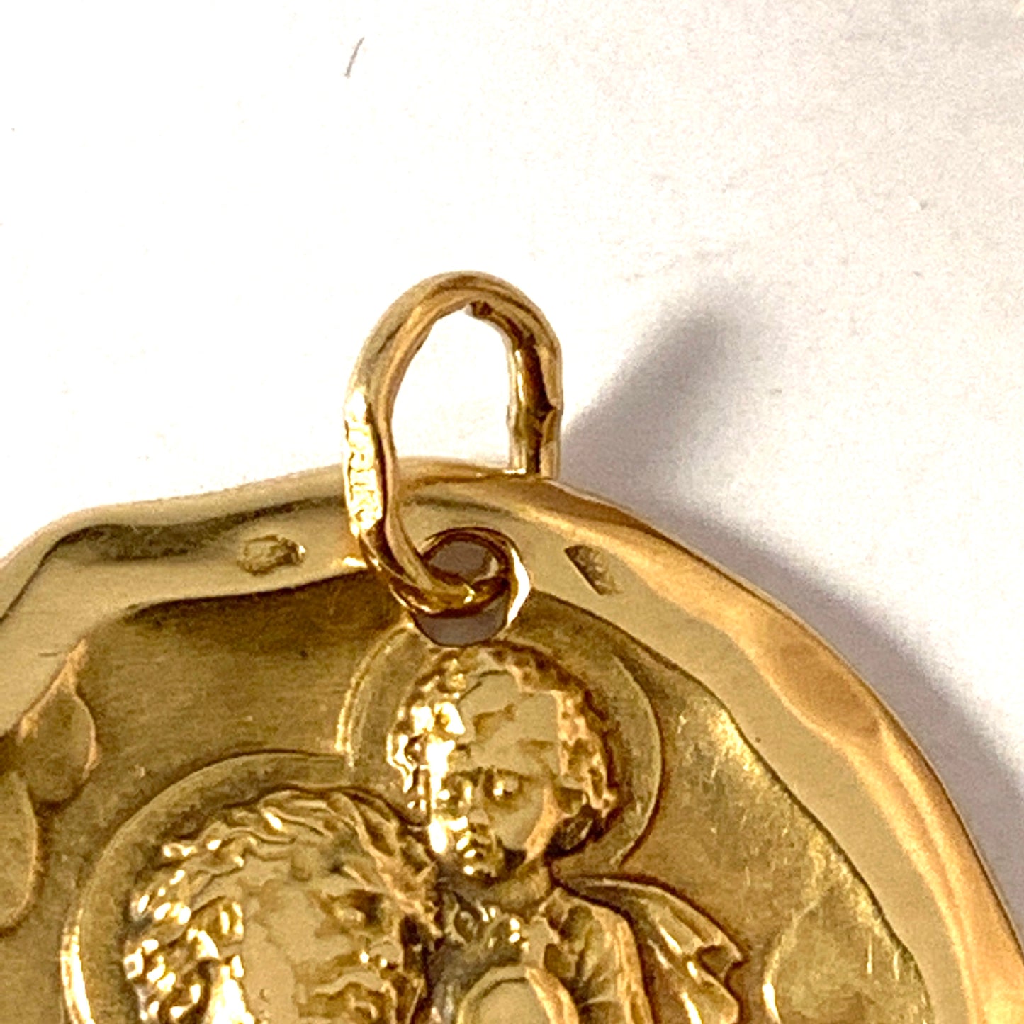 France early 1900s. Solid 18k Gold Medal Pendant. Fully Hallmarked and Signed. 6.1gram