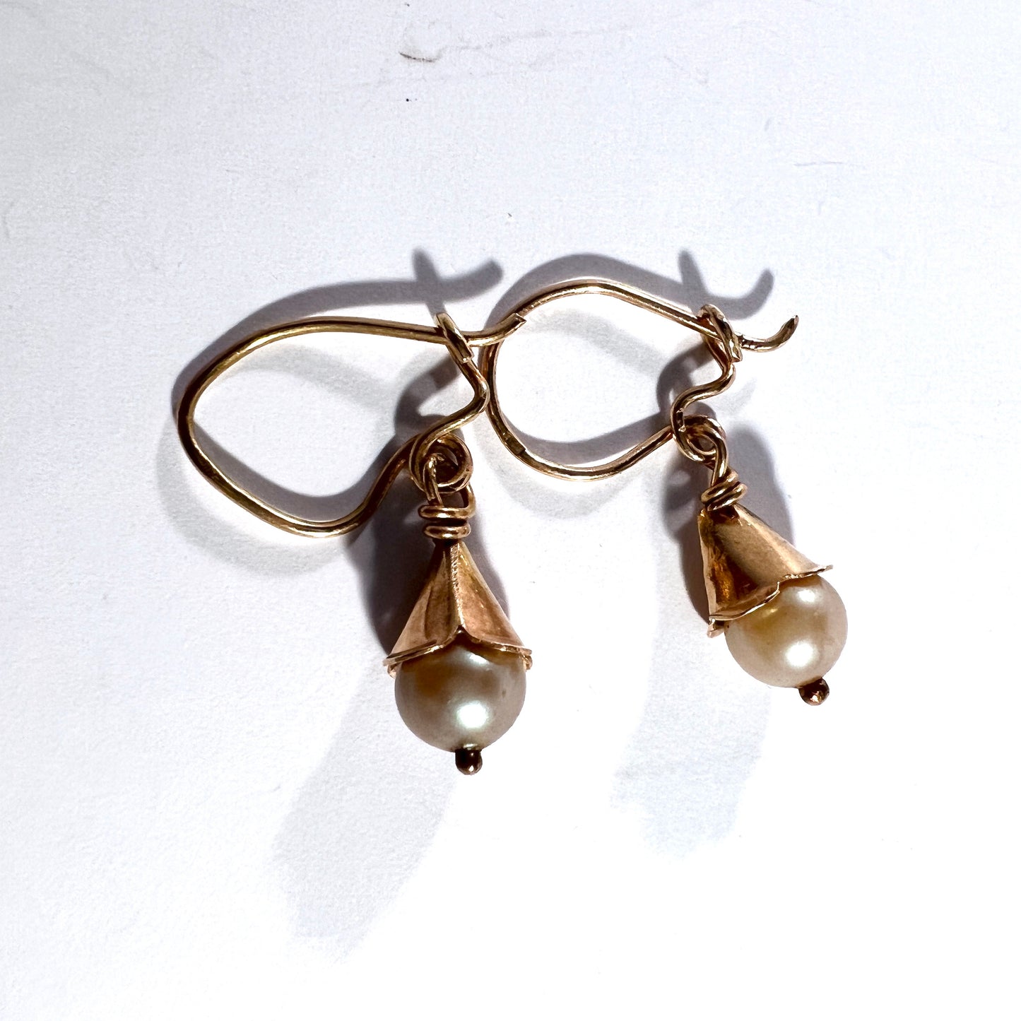 Vintage 14k Gold Pearl Earrings