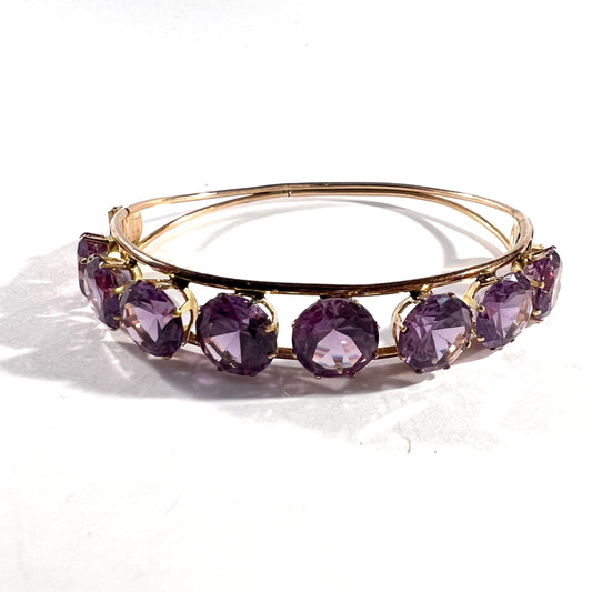 Vintage Mid Century 14k Gold Color-Change Synthetic Sapphire Bracelet.