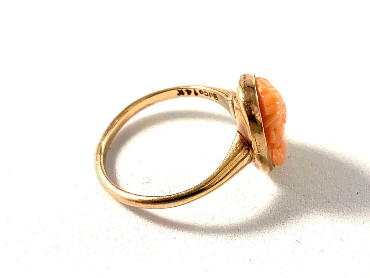 Mid Century 14k Gold Carved Coral Cameo Ring