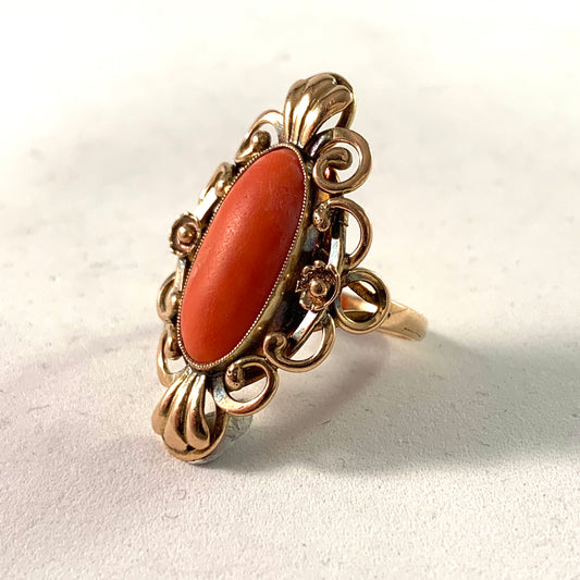 Mid Century 14k Gold Coral Ring