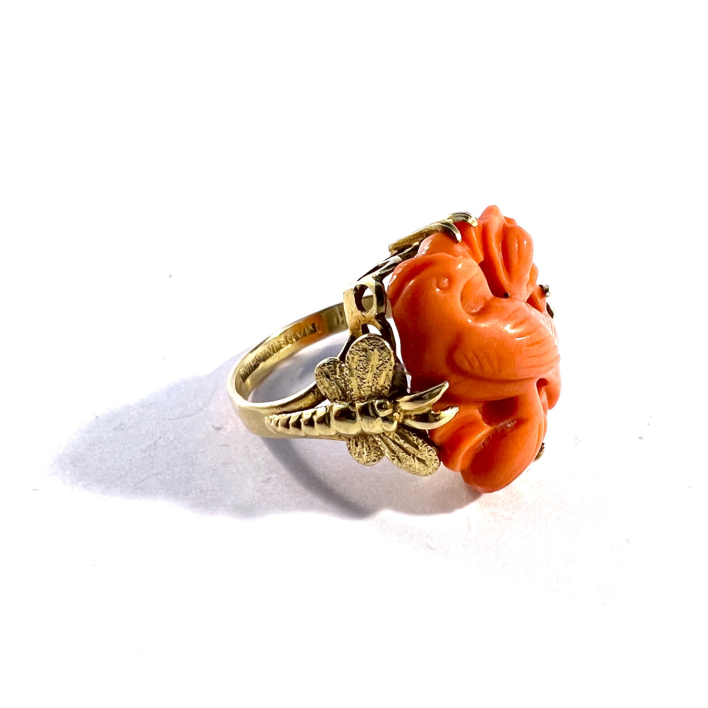 China, Vintage 14k Gold Carved Coral Bird Dragonfly Ring.