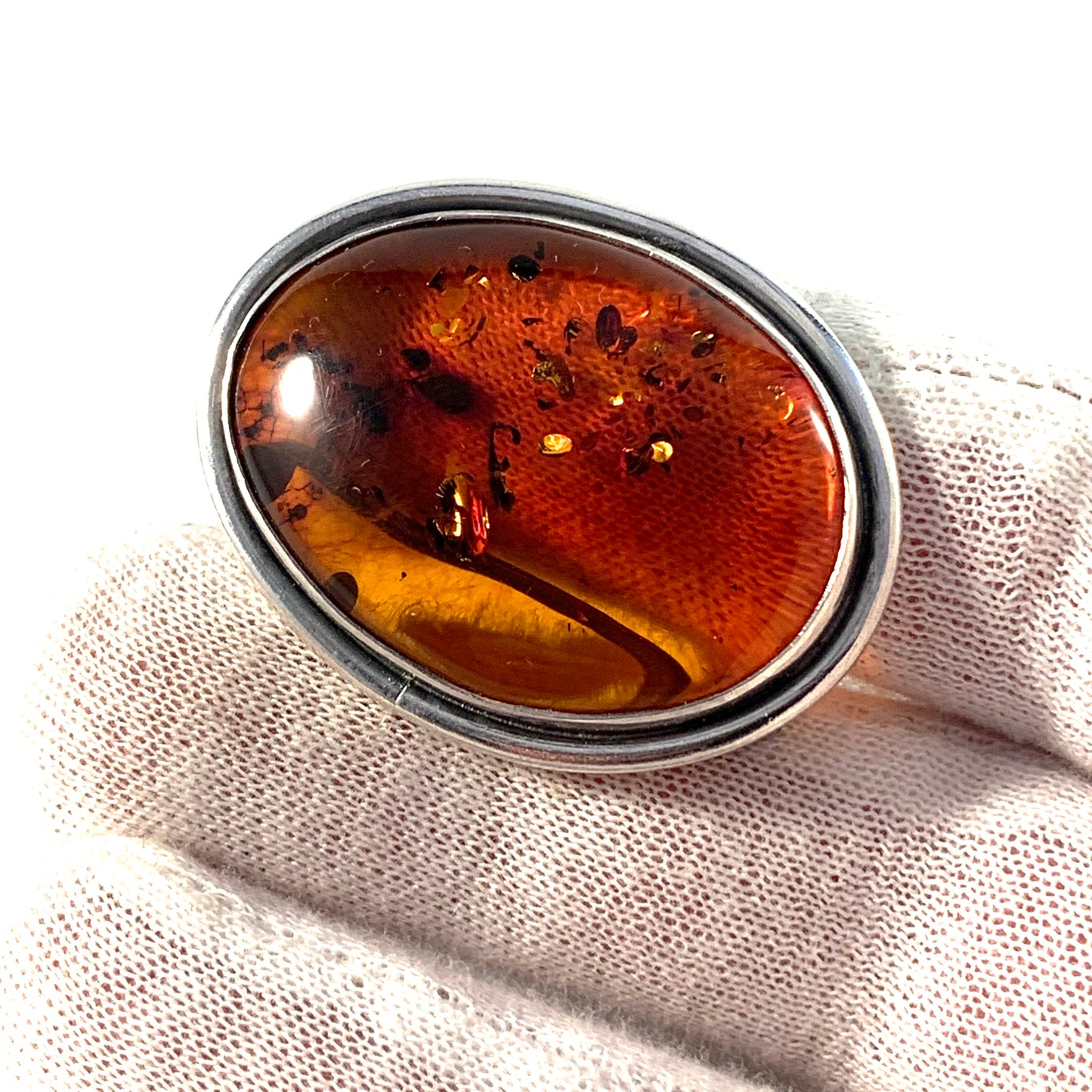 Maker JM, Gdansk, Poland Vintage Sterling Silver Baltic Amber Brooch.