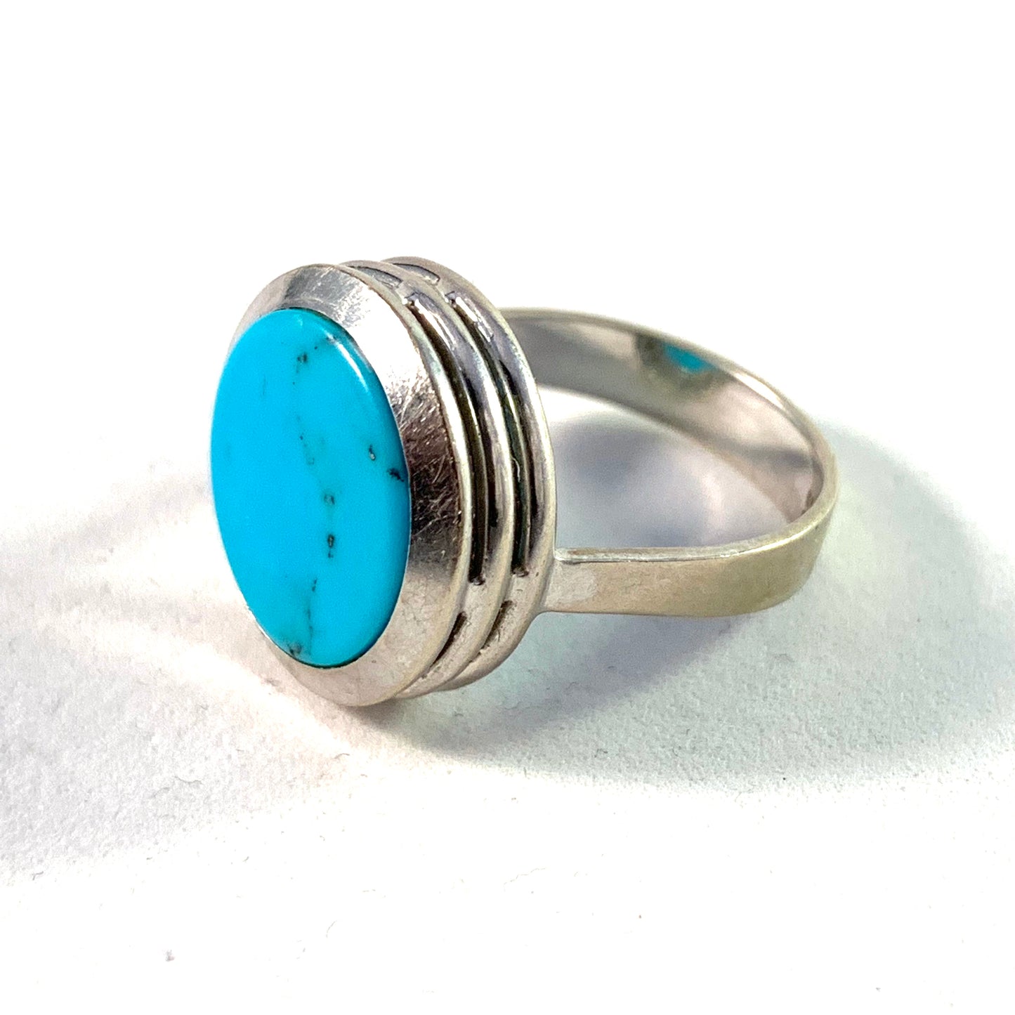 Vintage 1960s 14k White Gold Turquoise Ring. Maker's mark.
