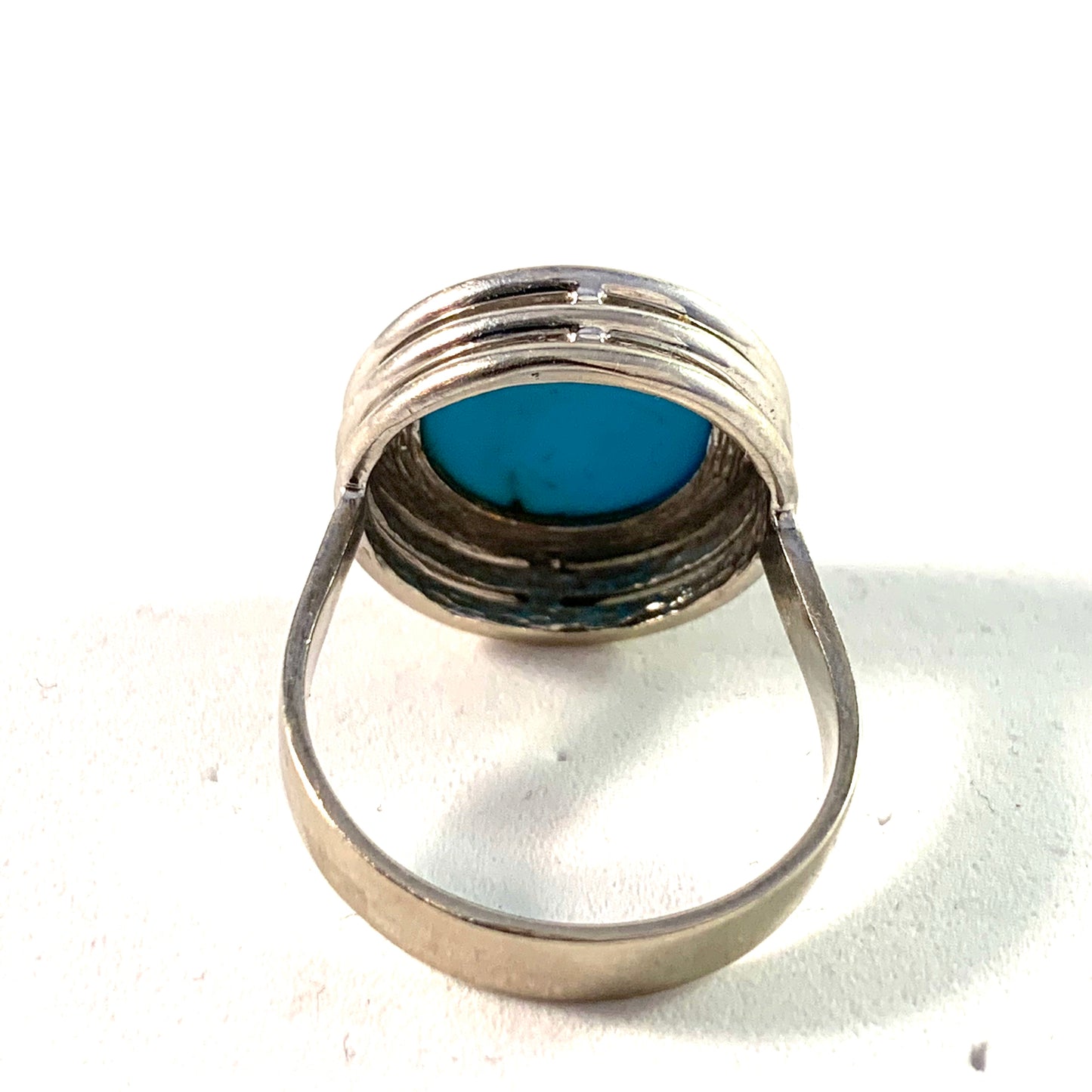 Vintage 1960s 14k White Gold Turquoise Ring. Maker's mark.