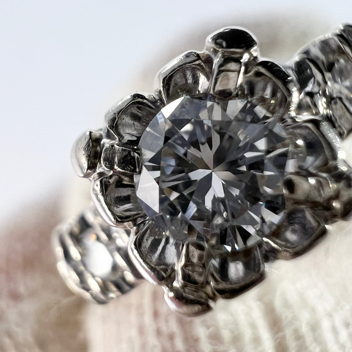 Vintage Mid Century 14k gold 0.25ct Diamond Engagement Ring