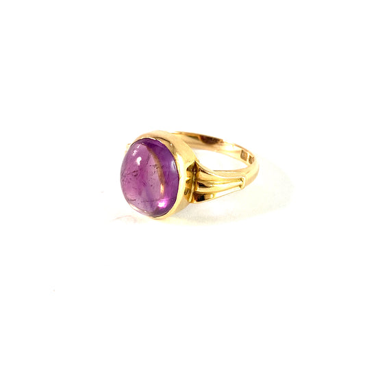 Stockholm, Sweden 1912. Antique 18k Gold Amethyst Ring.