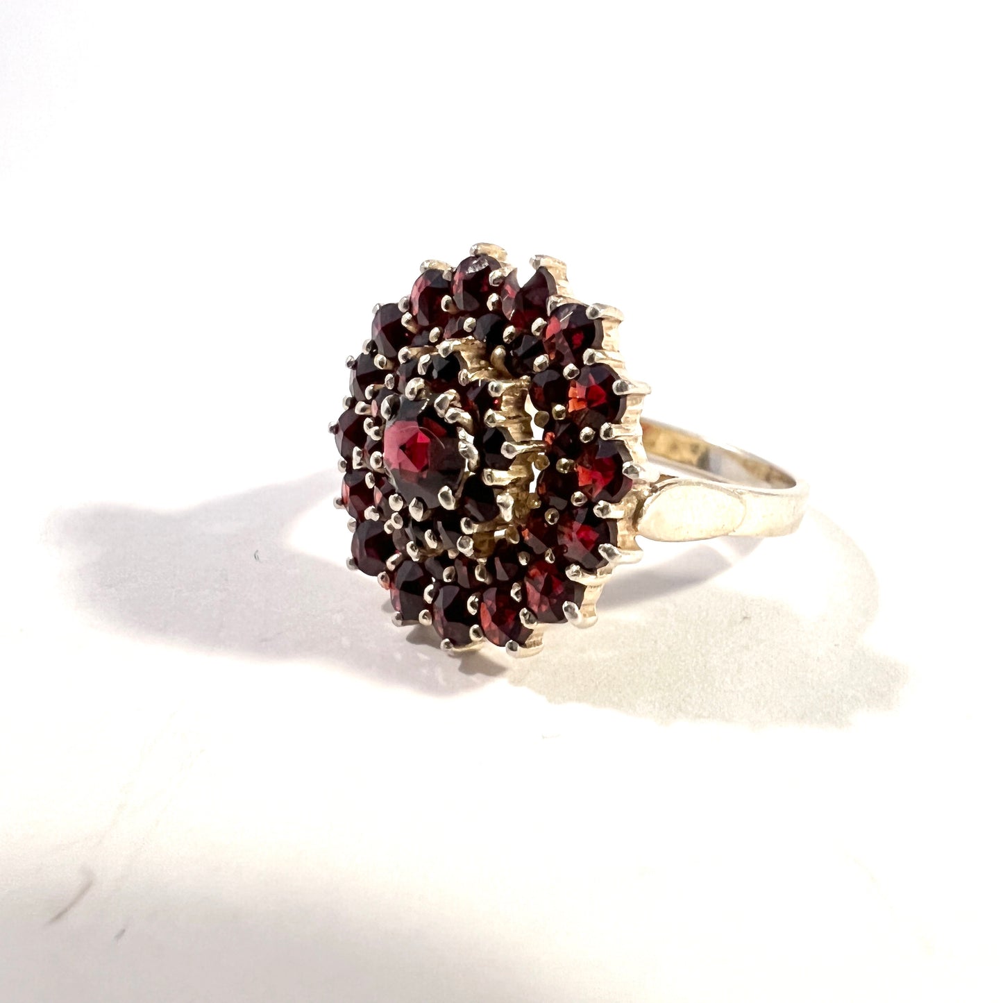 Vintage Mid Century Solid 830 Silver Garnet Cluster Ring.