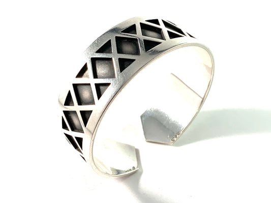 Stockholm 1933 Art Deco Massive Sterling Silver Cuff Bracelet.