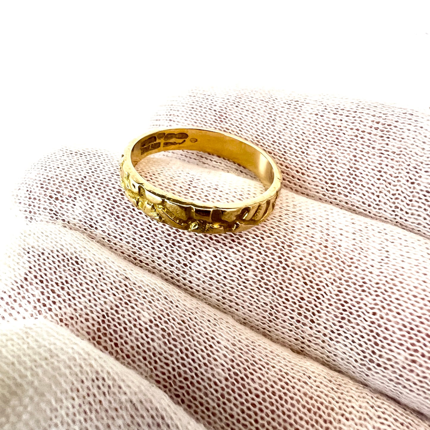 Bjorn Weckstrom, Lapponia year 1970. Vintage 18k Gold Unisex Ring Band. Signed.