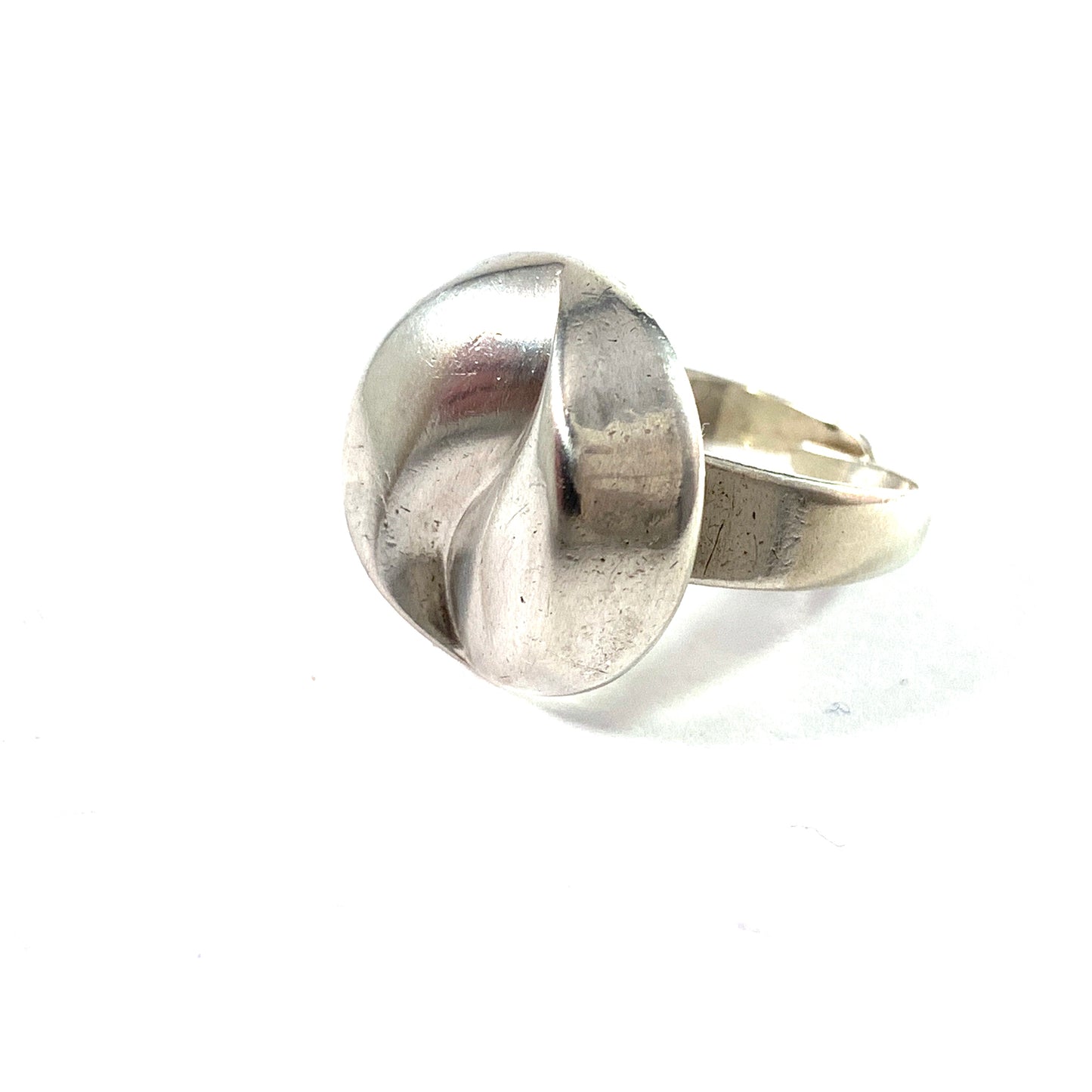 Alton, Sweden 1974. Modernist Sterling Silver Ring.