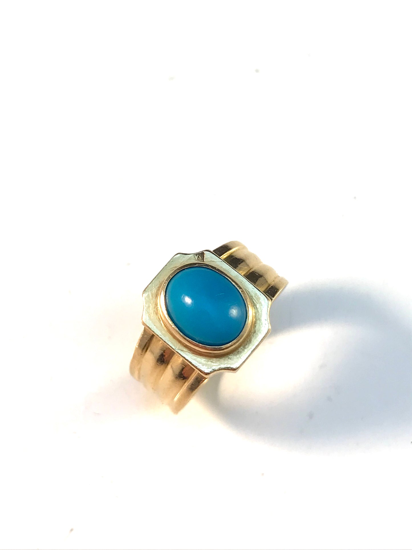 Lebanon Mid Century Modern 1950-60s, 18k Gold Turquoise Ring.