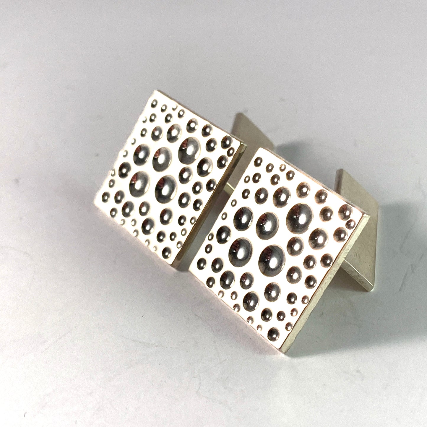 Elis Kauppi, Kupittaan Kulta Finland 1963 Space Age Moon Surface Large Cufflinks.