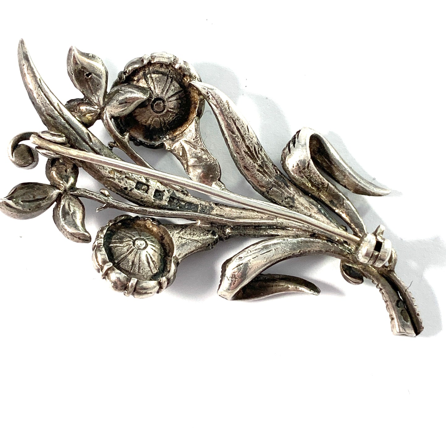 G Dahlgren, Sweden 1940-50s Mid Century Solid Silver Paste Stone Flower Brooch.