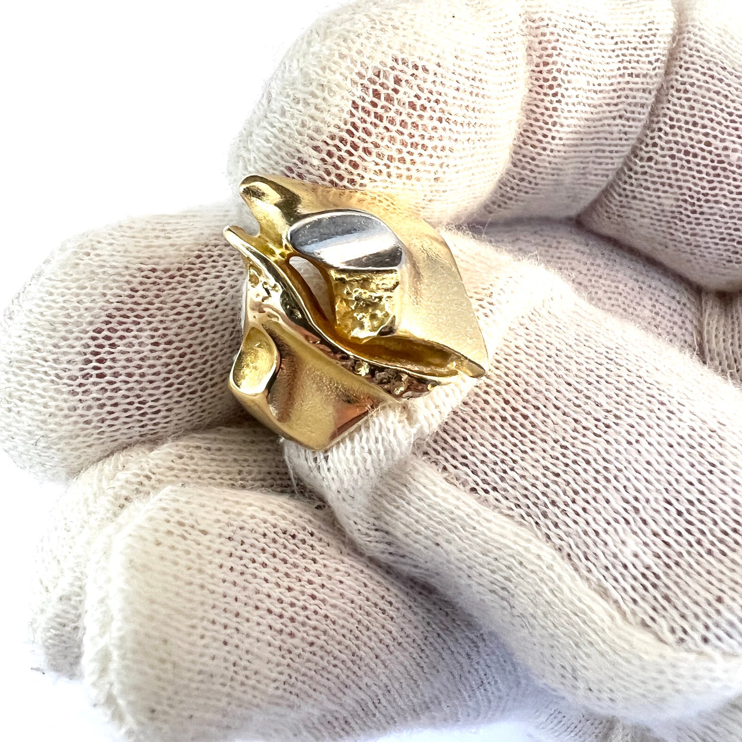 Bjorn Weckstrom, Lapponia Finland 1979. Vintage 18k Gold Platinum Ring. Design: Geisir