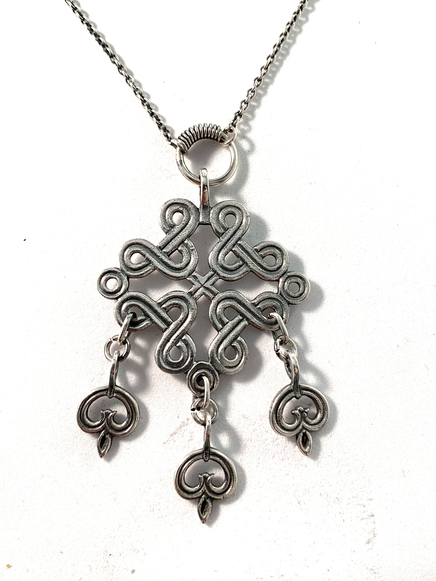 Vintage Kalevala Koru, Finland 1965 Sterling Silver Pendant Necklace.