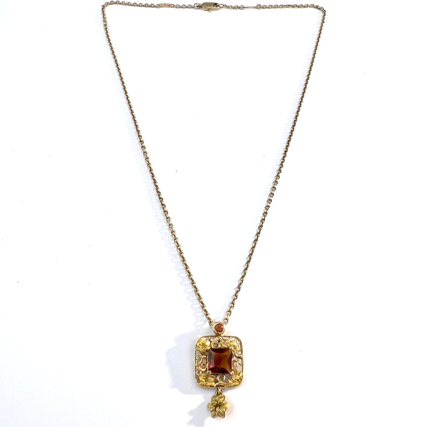 Carrera Y Carrera, Spain. Vintage 18k Gold Citrine Pendant Necklace.