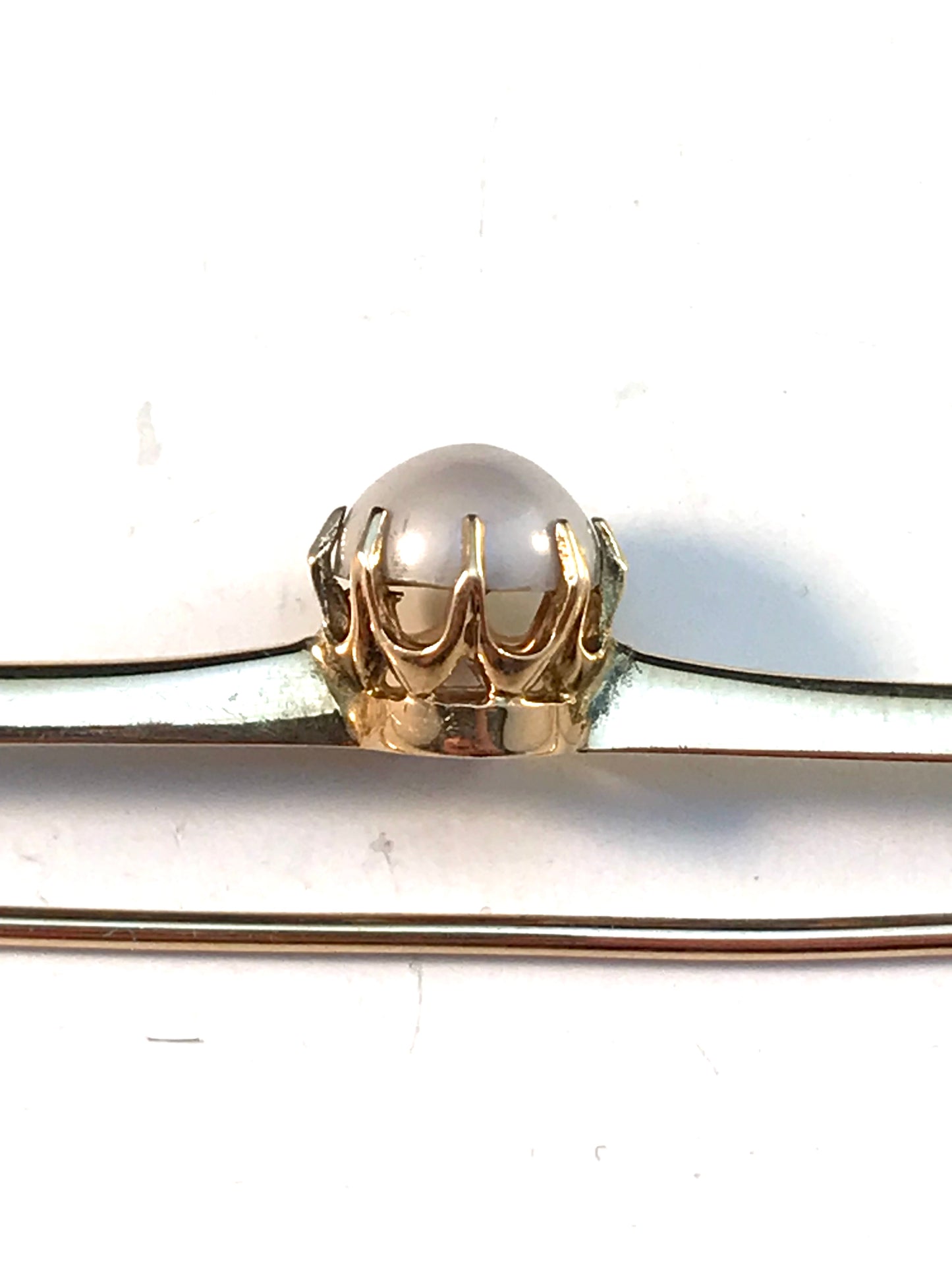 G Dahlgren, Sweden year 1928 Art Deco 18k Gold Cultured Pearl Pin Brooch.