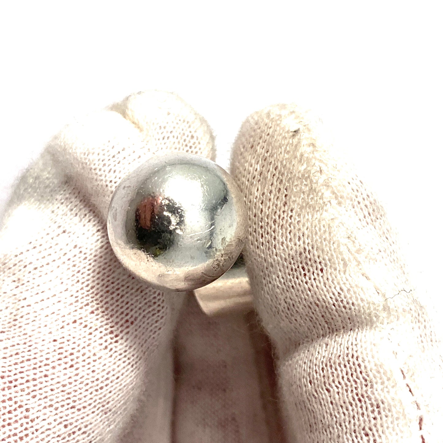 L Oehmke, Stockholm 1965. Modernist Sterling Silver Ring. Signed.