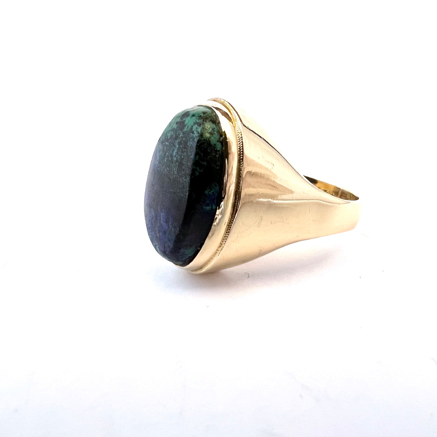 Erik Wahlbeck, Sweden 1977. Bold Vintage 18k Gold Azurite Ring. 10.6gram