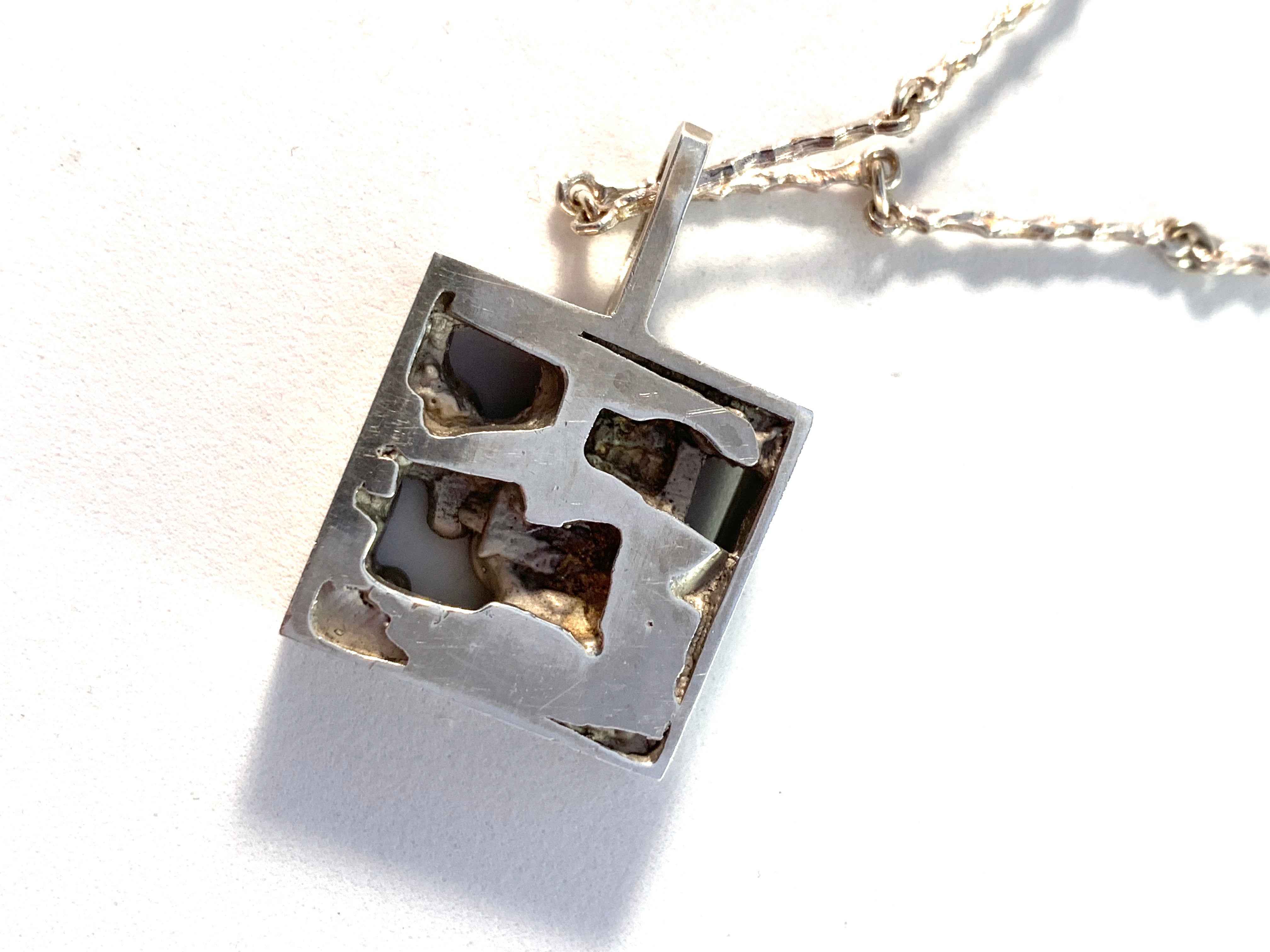 Vintage Style Razor Blade Pendant Necklace