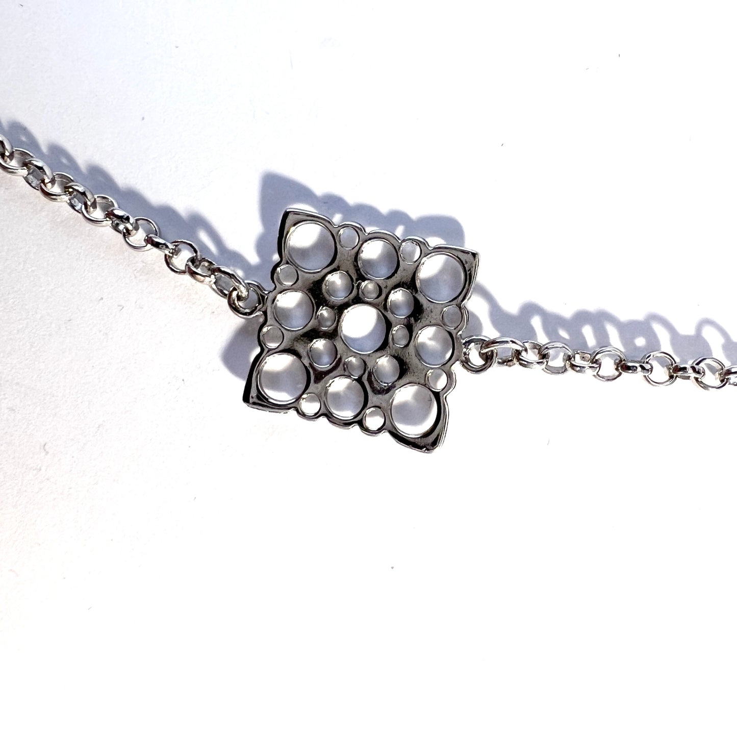 Liisa Vitali for Kultakeskus, Finland. Vintage Sterling Silver Long Necklace.