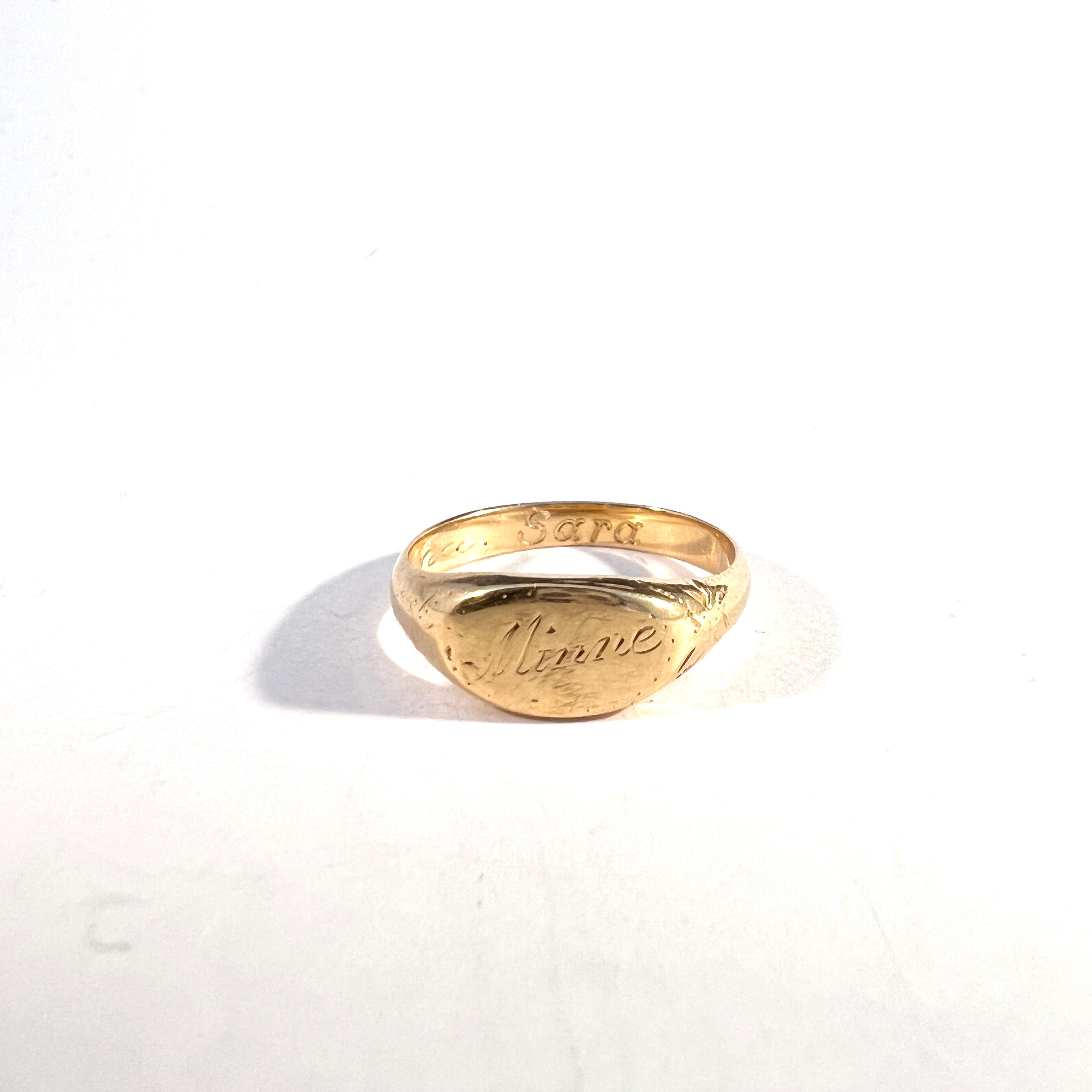T Nordström, Sweden 1932. Vintage 18k Gold Memory Ring.