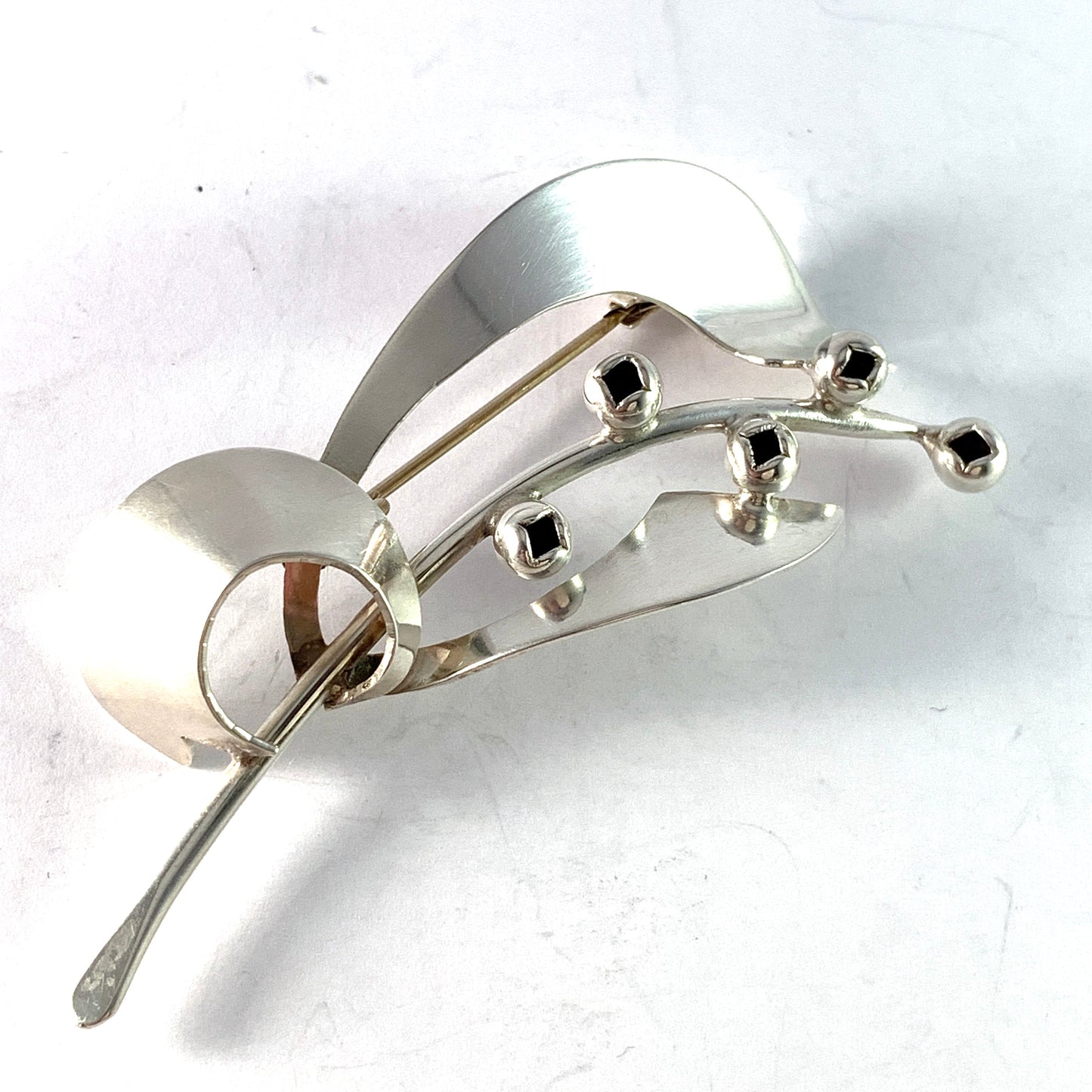 Zahle for Hugo Grun, Sweden 1956. Vintage Sterling Silver Lily of the Valley Brooch. Signed.