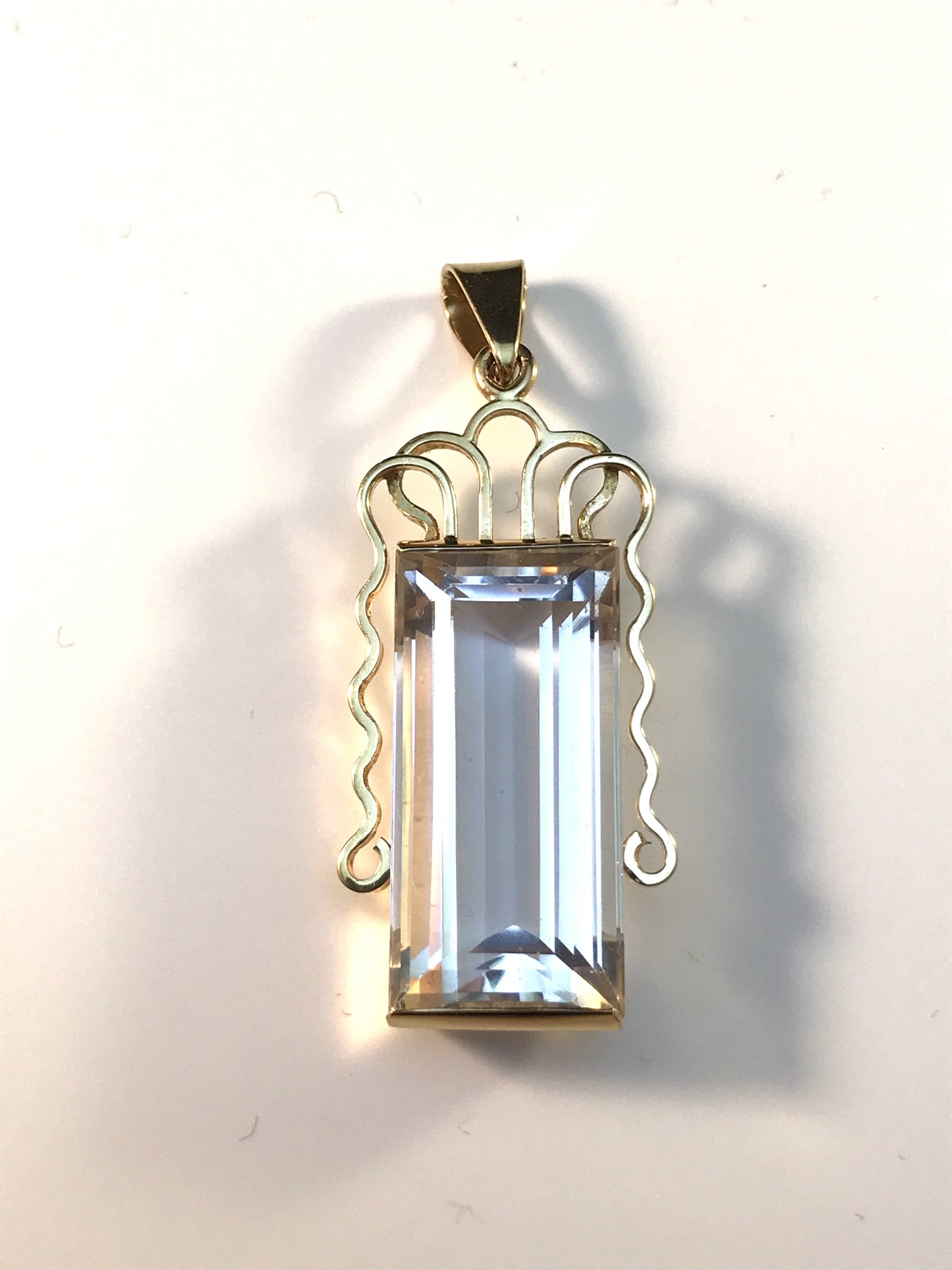 Stockholm year 1977, 18k Gold Rock Crystal Pendant jewelry