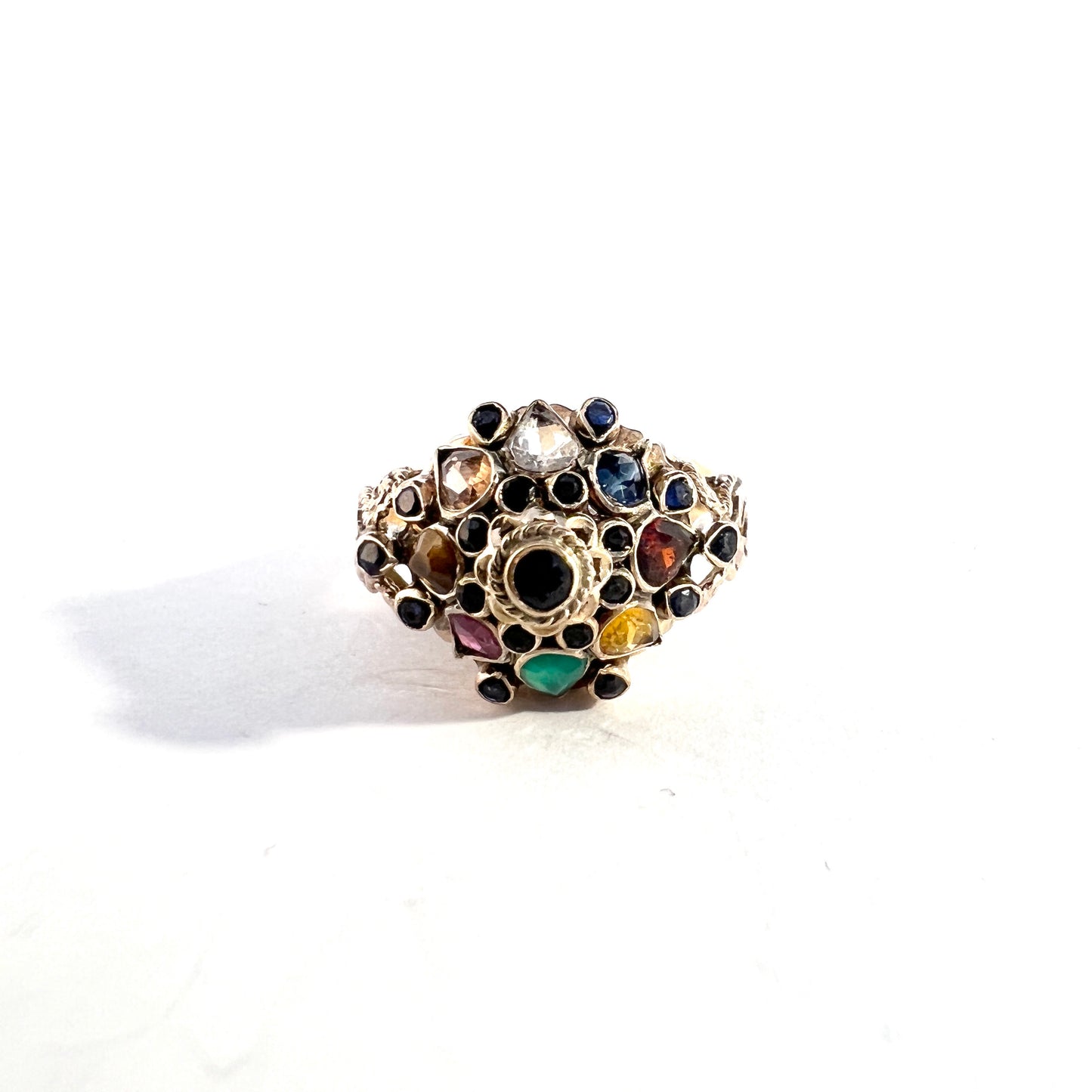 Vintage 10-12k Gold Thai Princess Multi Gemstone Ring.