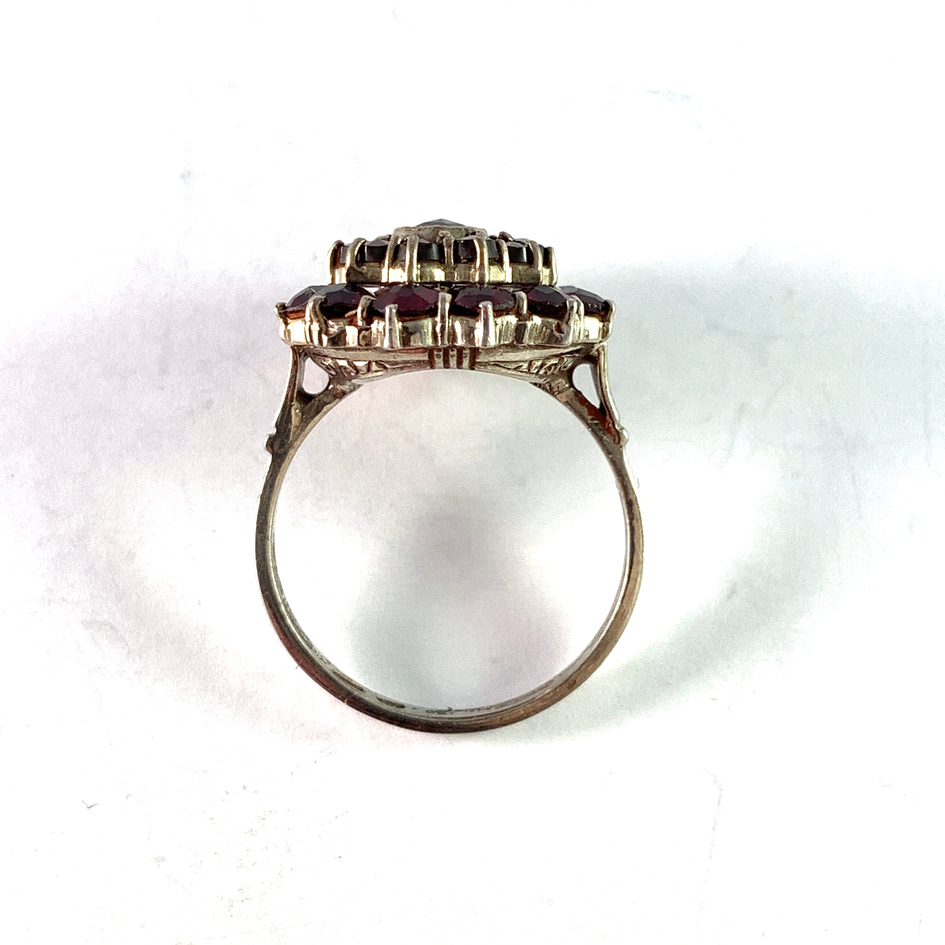 Vintage Mid Century Solid Silver Bohemian Garnet Cluster Ring.