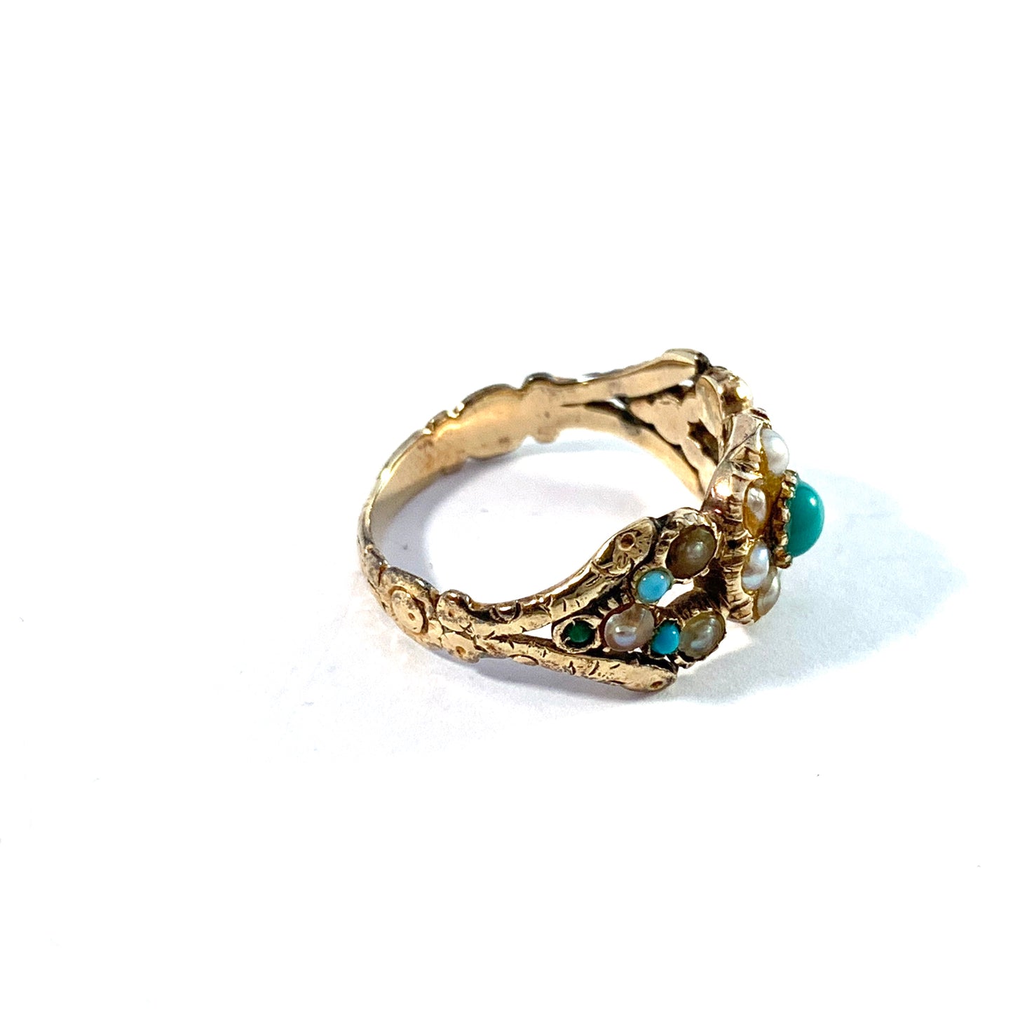 Sweden year 1822. Georgian 18k Gold Turquoise Seed Pearl Ring.