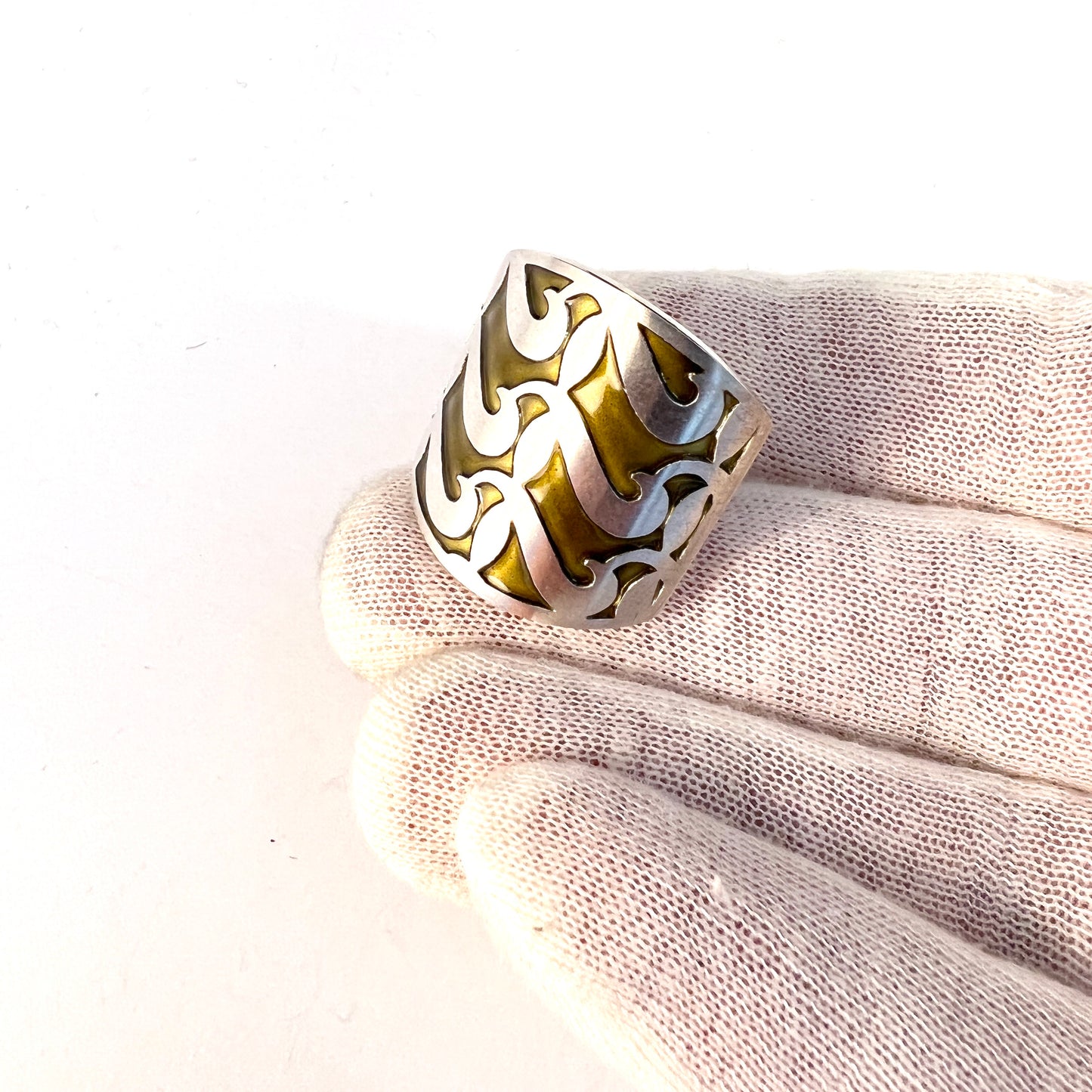 David-Andersen designer Millie Behrens Vintage Bold Sterling Silver Enamel Adjustable Size Ring.