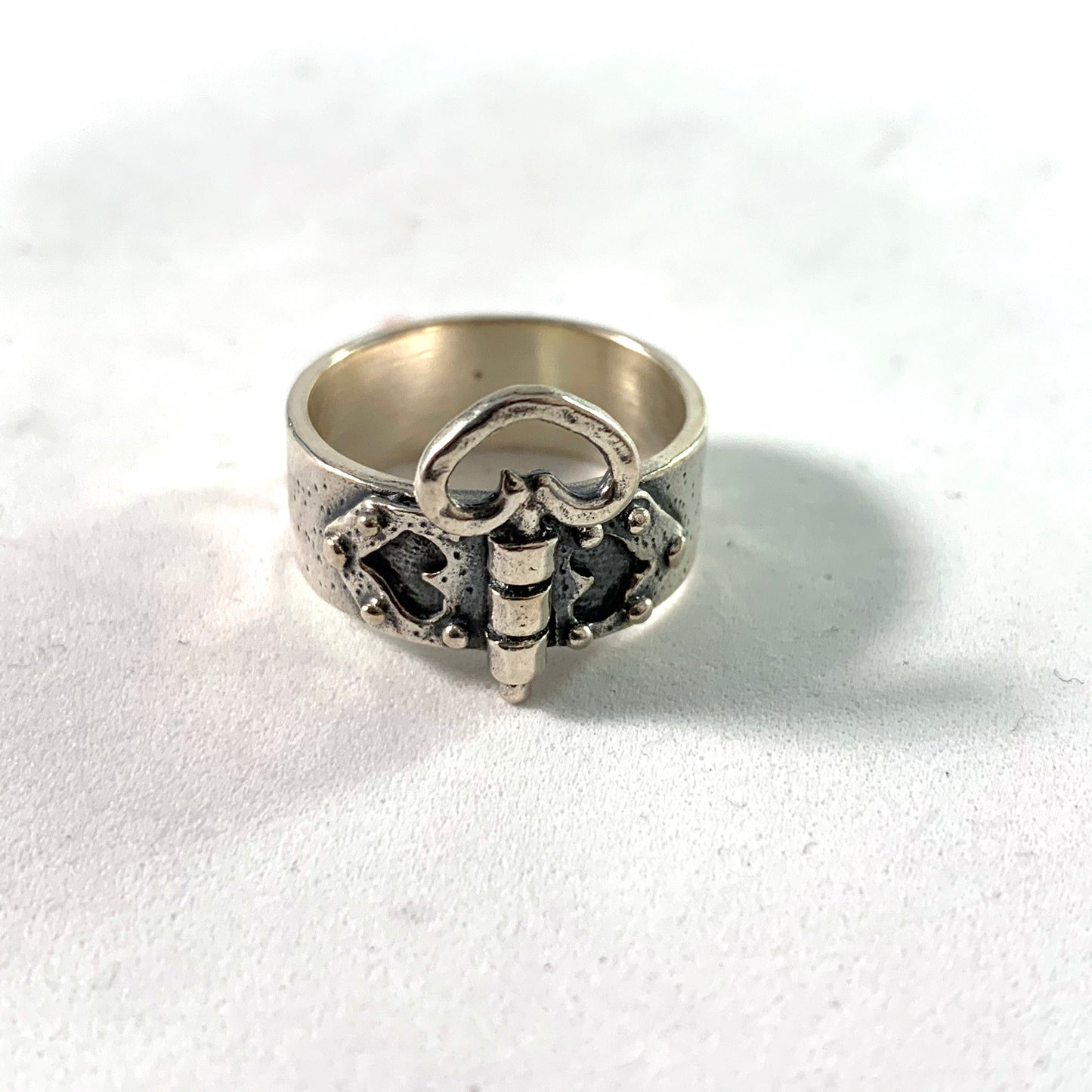 Kello Oy, Finland 1972 Vintage Sterling Silver Heart Love Ring.