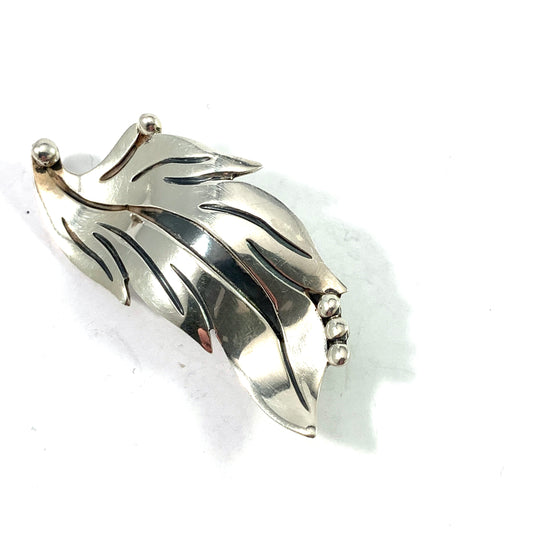 Ysidro Garcia Pina "Maricela" Taxco, Mexico. Vintage Mid Century Sterling Silver Brooch.