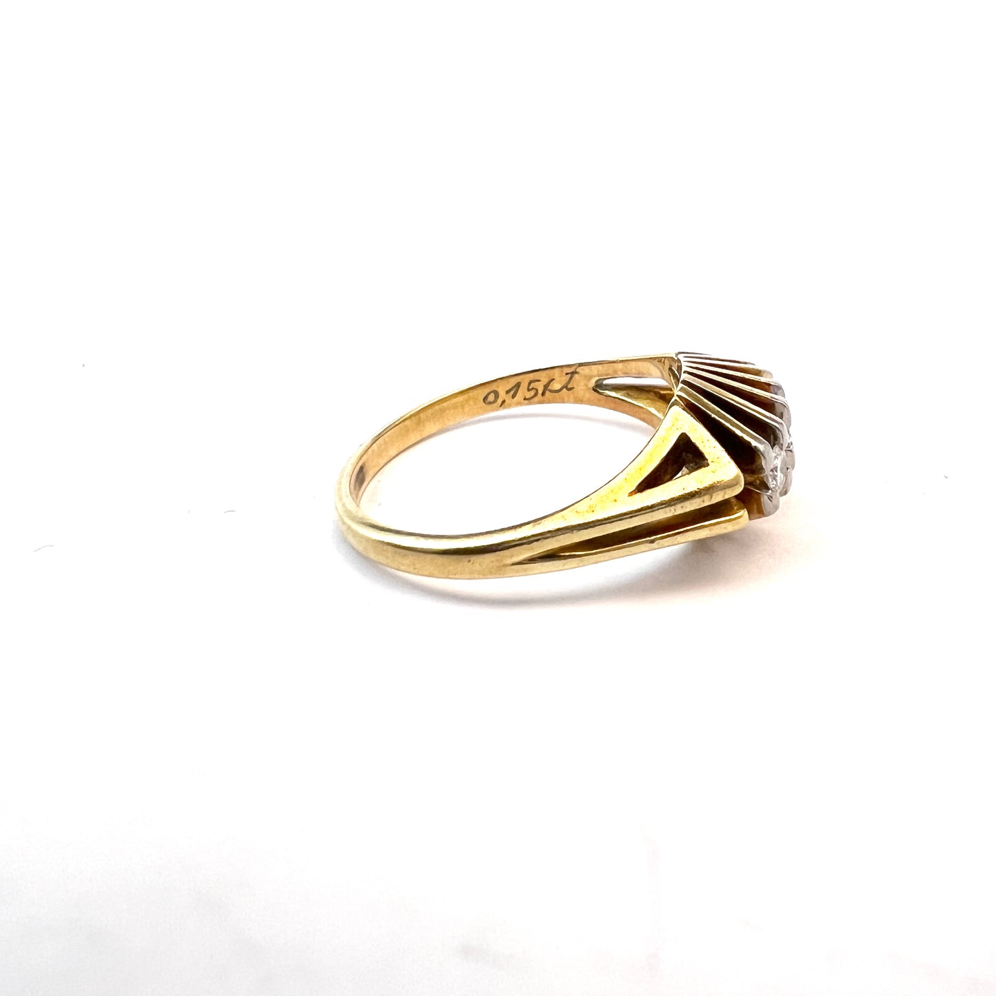 Denmark 1940-50s. Vintage 14k Gold Diamond Ring.