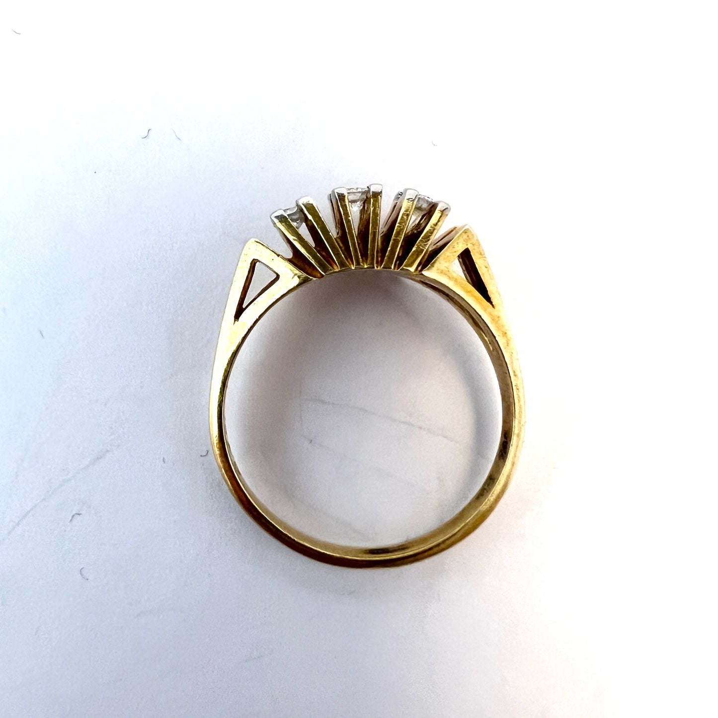 Denmark 1940-50s. Vintage 14k Gold Diamond Ring.