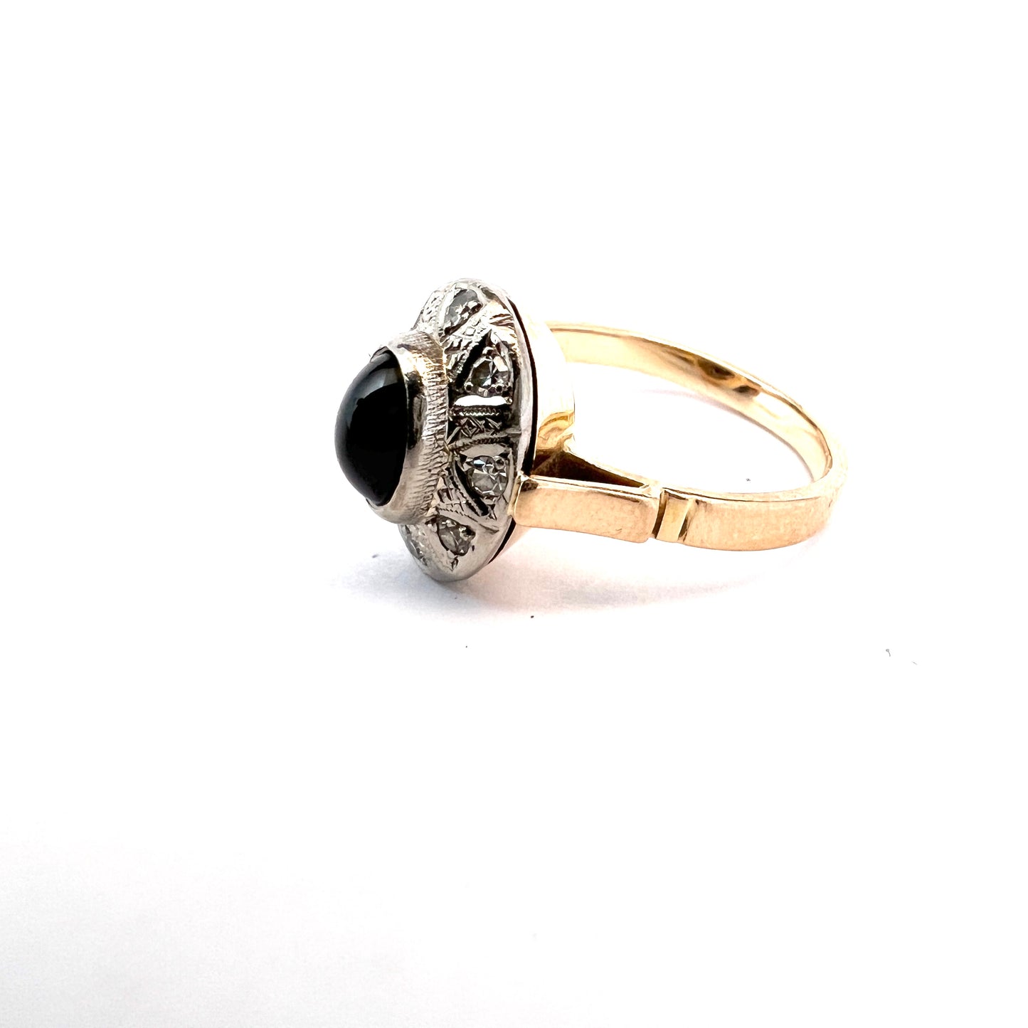 Vintage c 1950s. Mid-century 12k Gold Diamond Sapphire Ring.