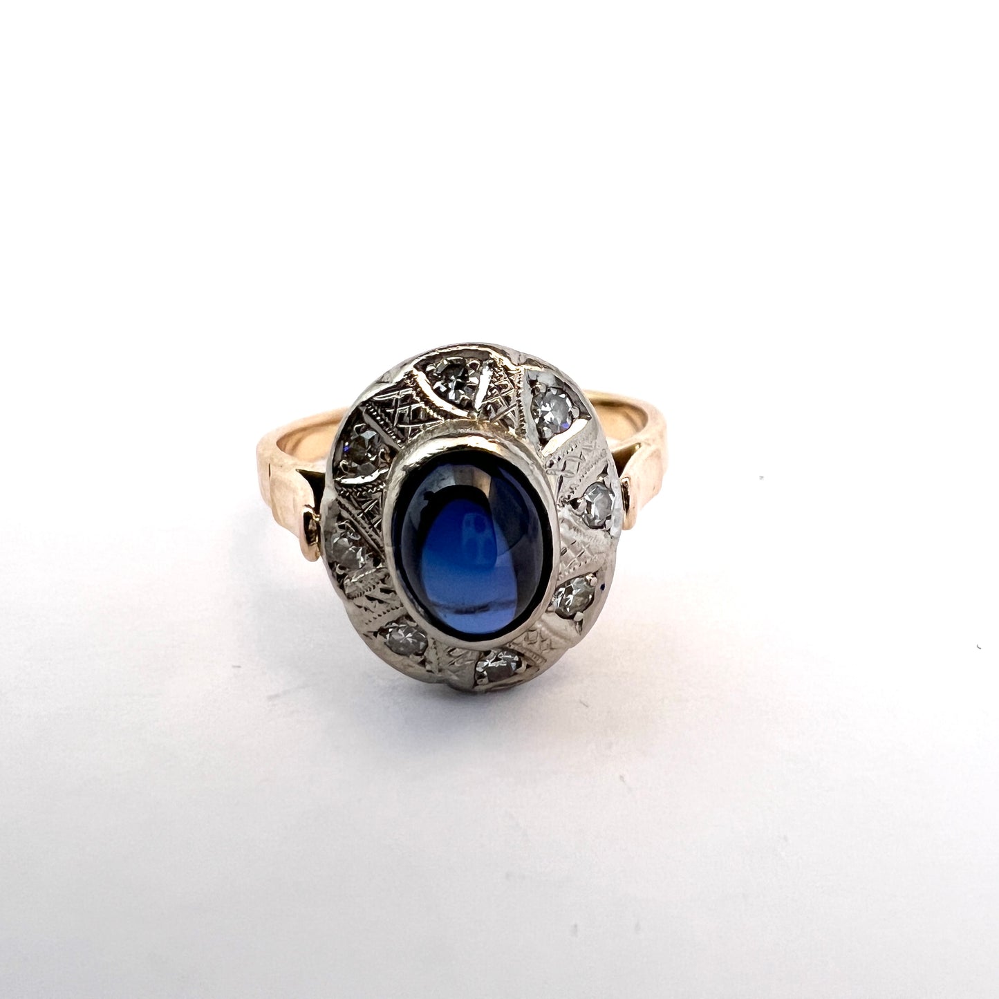 Vintage c 1950s. Mid-century 12k Gold Diamond Sapphire Ring.