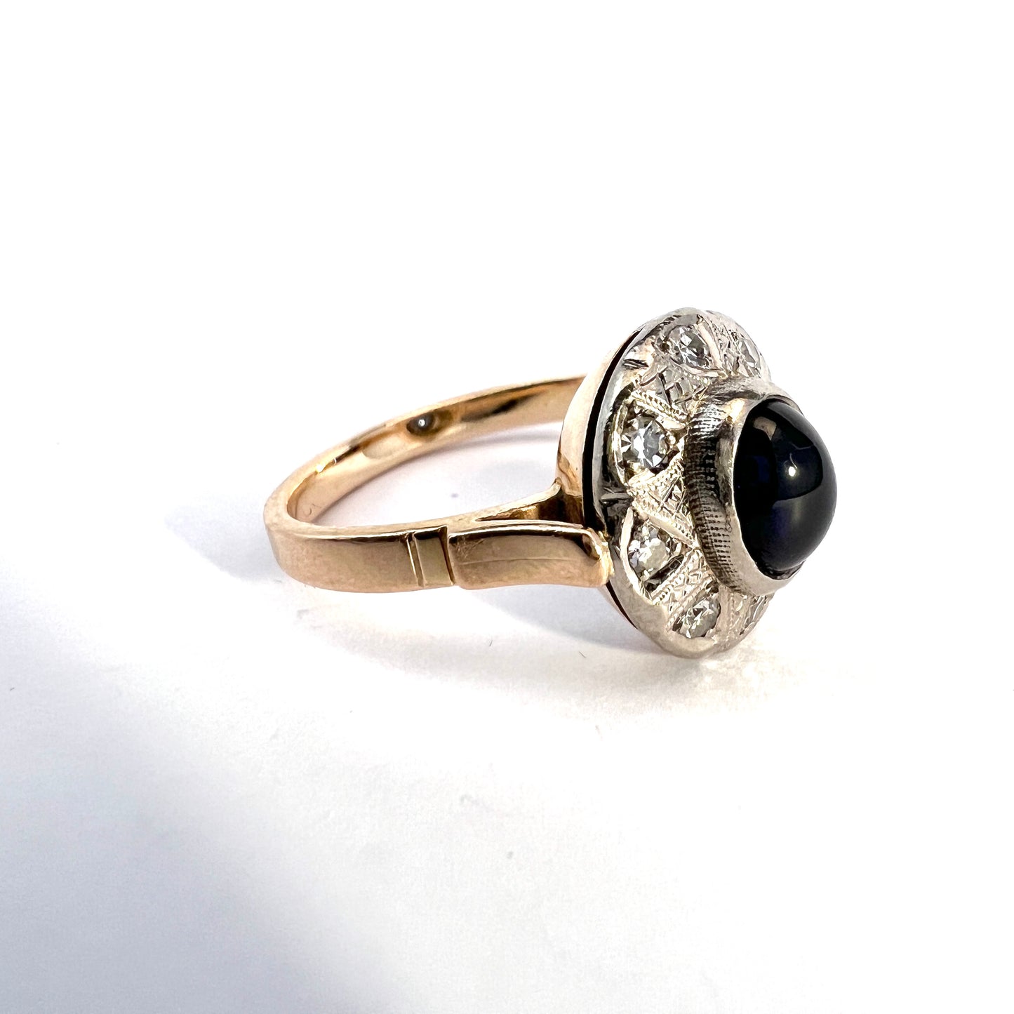 Vintage c 1950s. Mid-century 12k Gold Diamond Sapphire Ring.