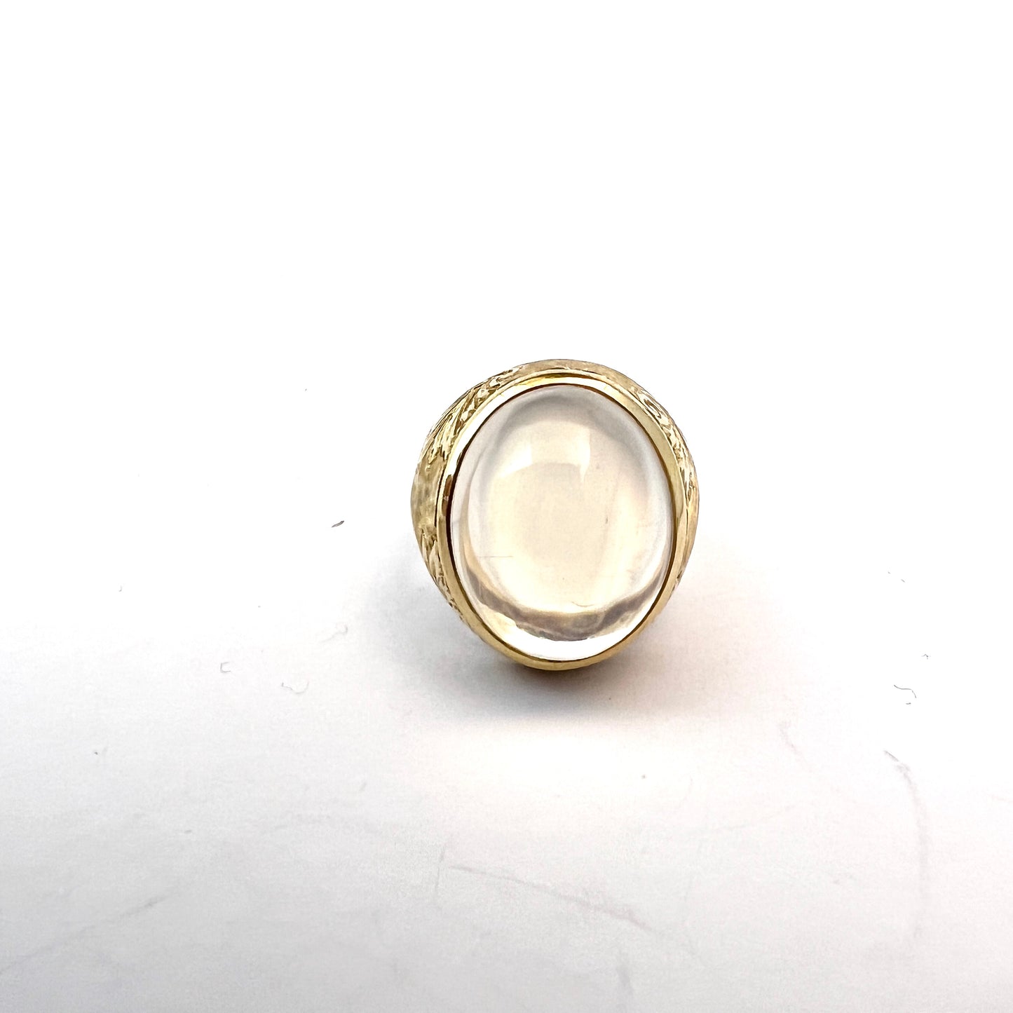 Italy. Vintage 1950-60s. Bold 18k Gold Moonstone Ring.