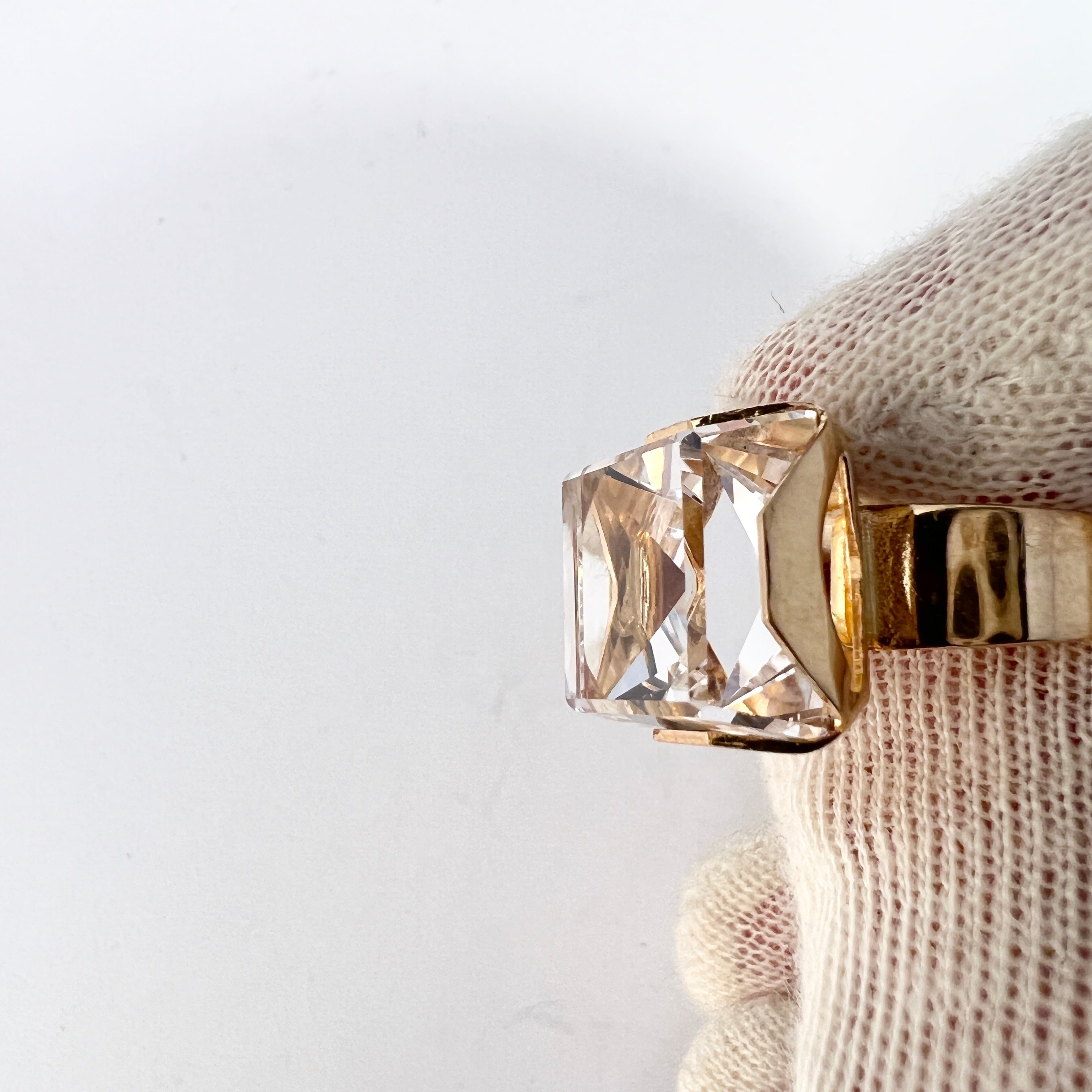 ALTON, Sweden 1972. Vintage 18k Gold Rock Crystal Ring.