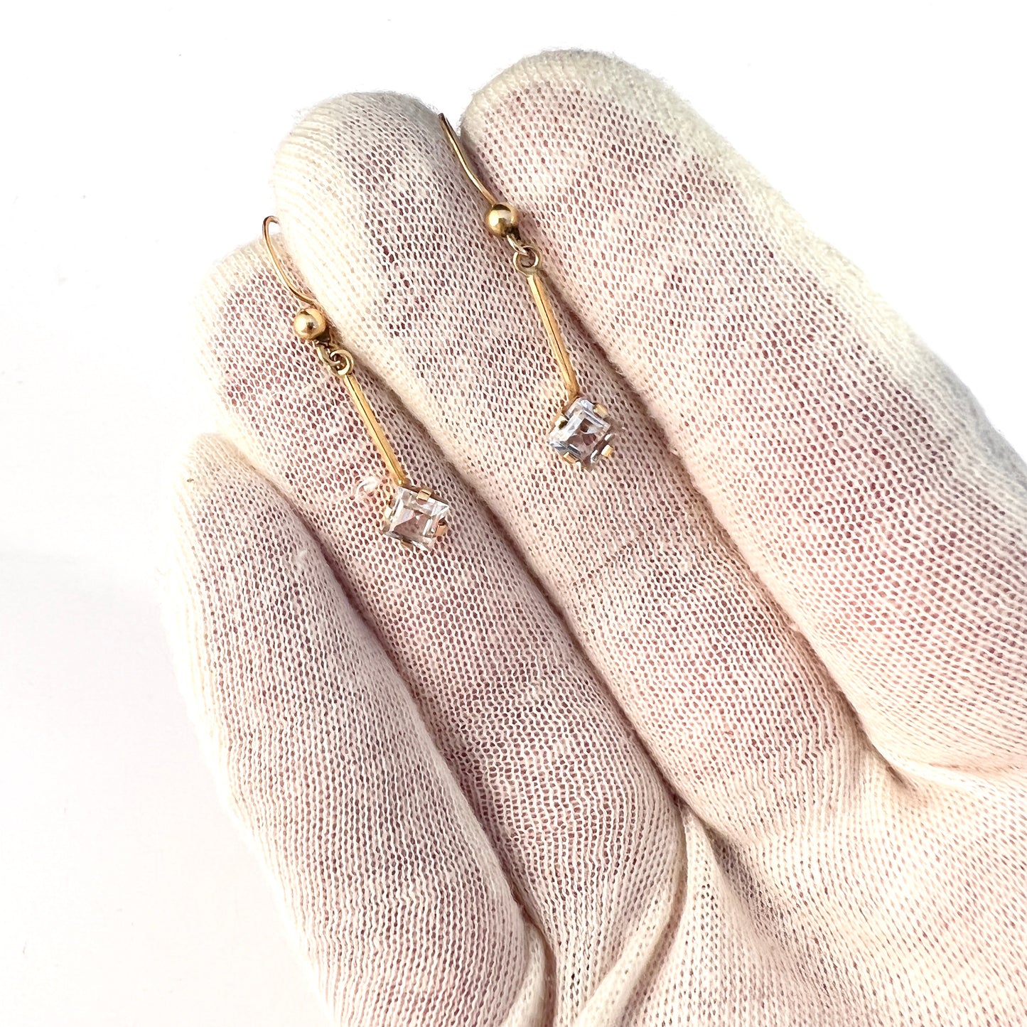 Hedberg, Stockholm 1951. Vintage Mid Century 18k Gold Rock Crystal Earrings.