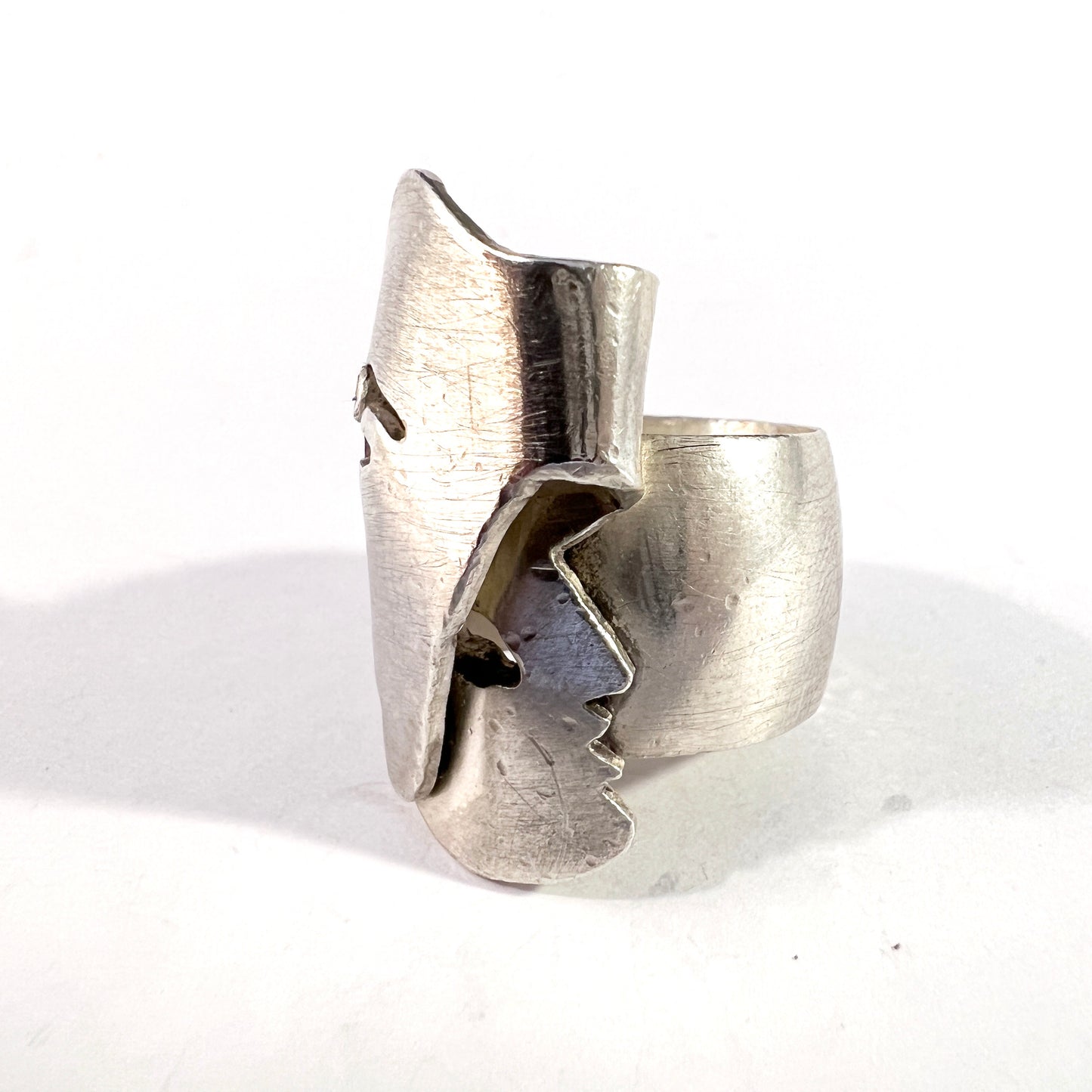 Vintage c 1960s Massive 23gram Sterling Silver Two Faces Ring.